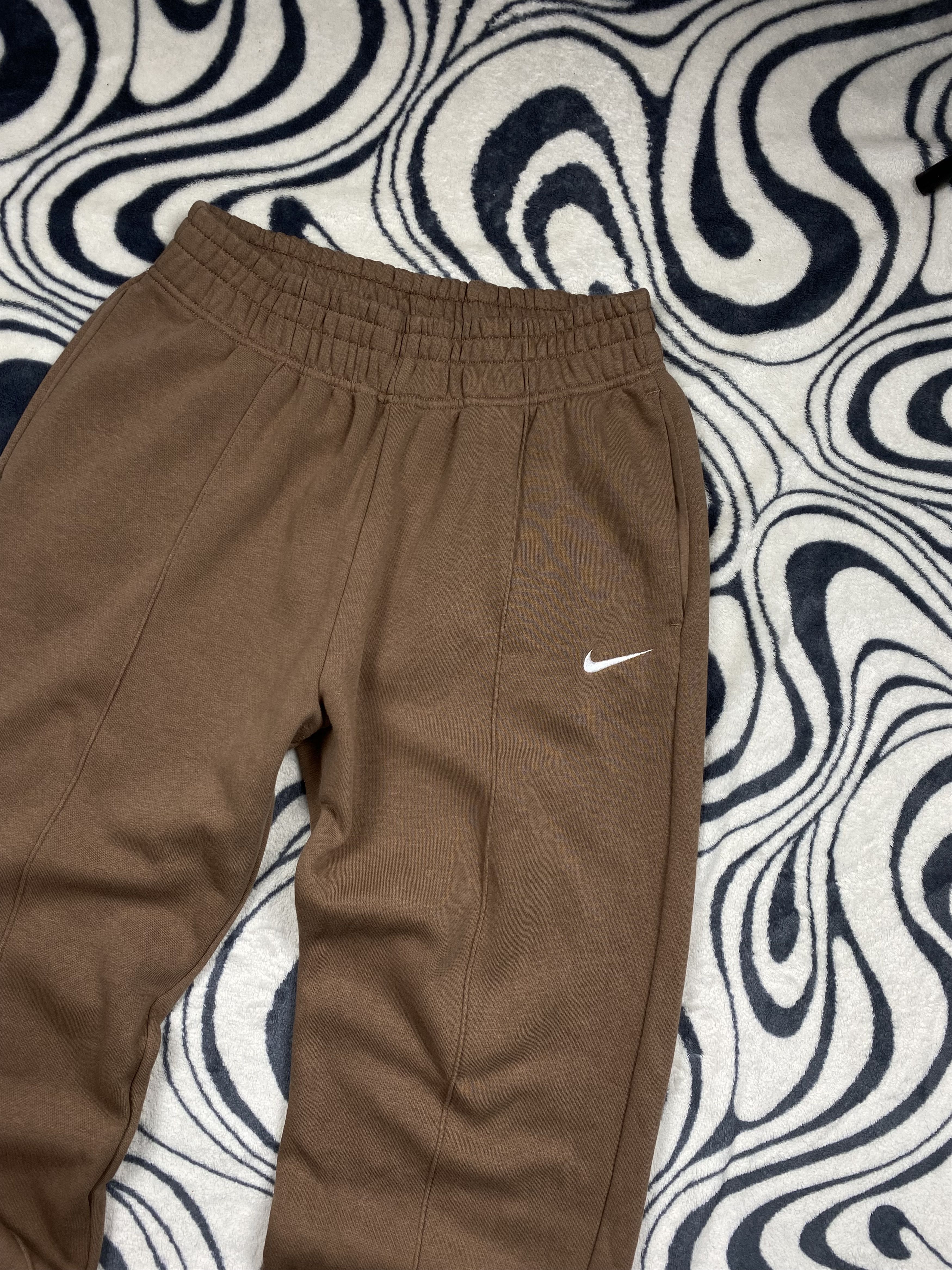 Nike Nike Vintage Sweatpants Womens Baggy Pants Y2K Size 28" / US 6 / IT 42 - 2 Thumbnail