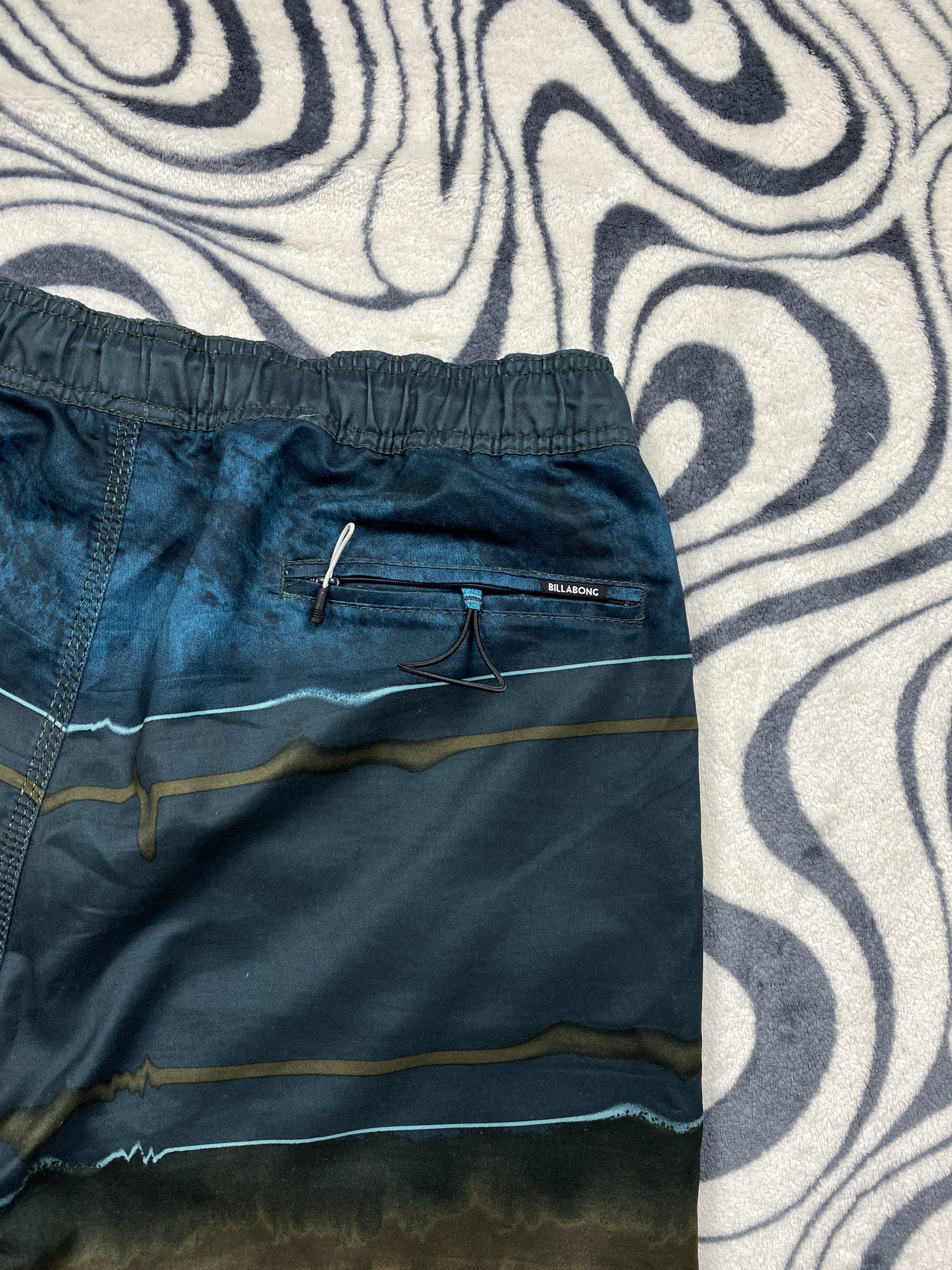 Billabong Billabong Vintage Mens Nylon Swimming Shorts Y2K Size US 36 / EU 52 - 7 Thumbnail