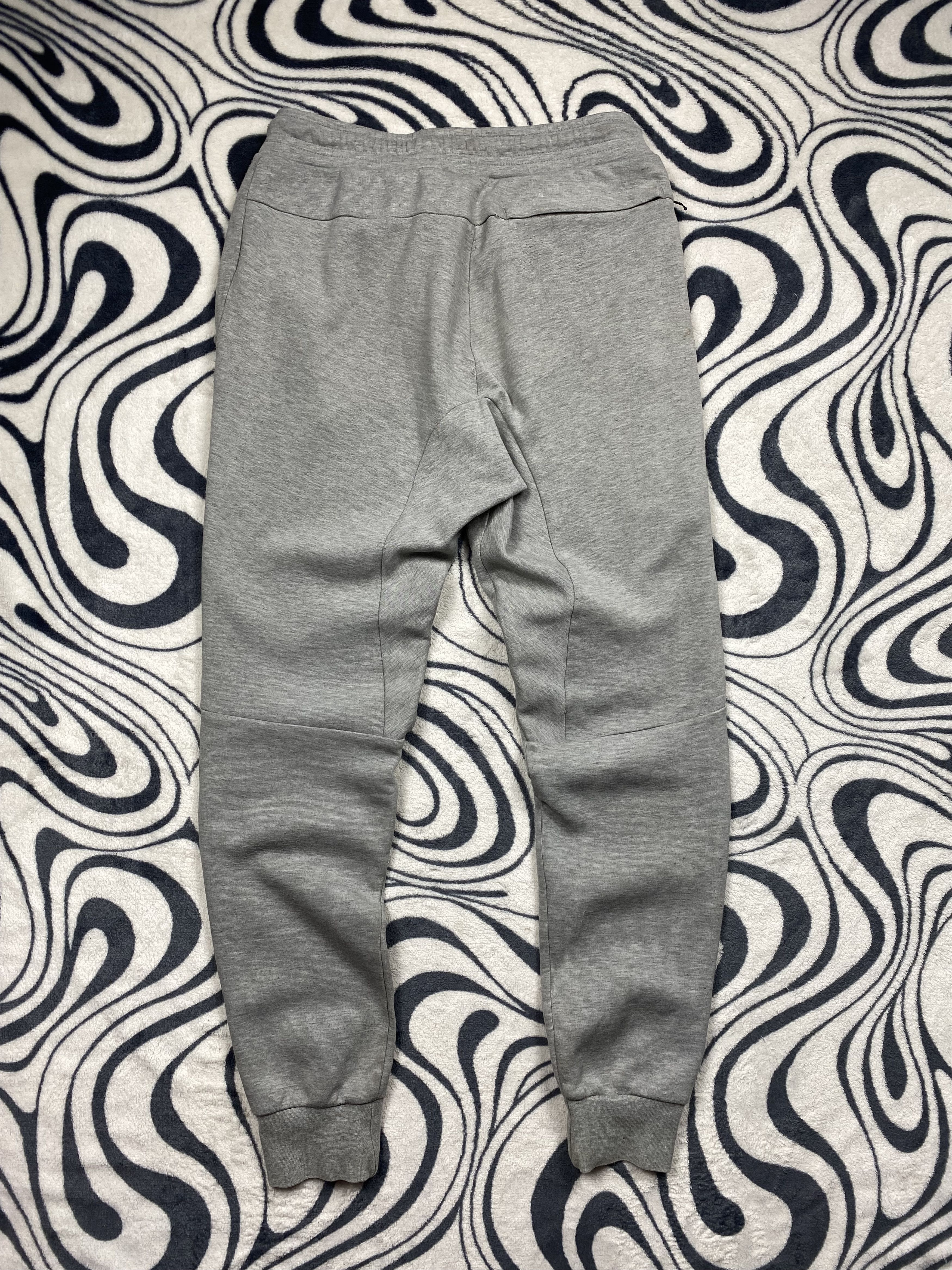 Nike Nike Tech Fleece Distressed Sweatpants Pants Jogger Thrashed Size US 30 / EU 46 - 10 Thumbnail