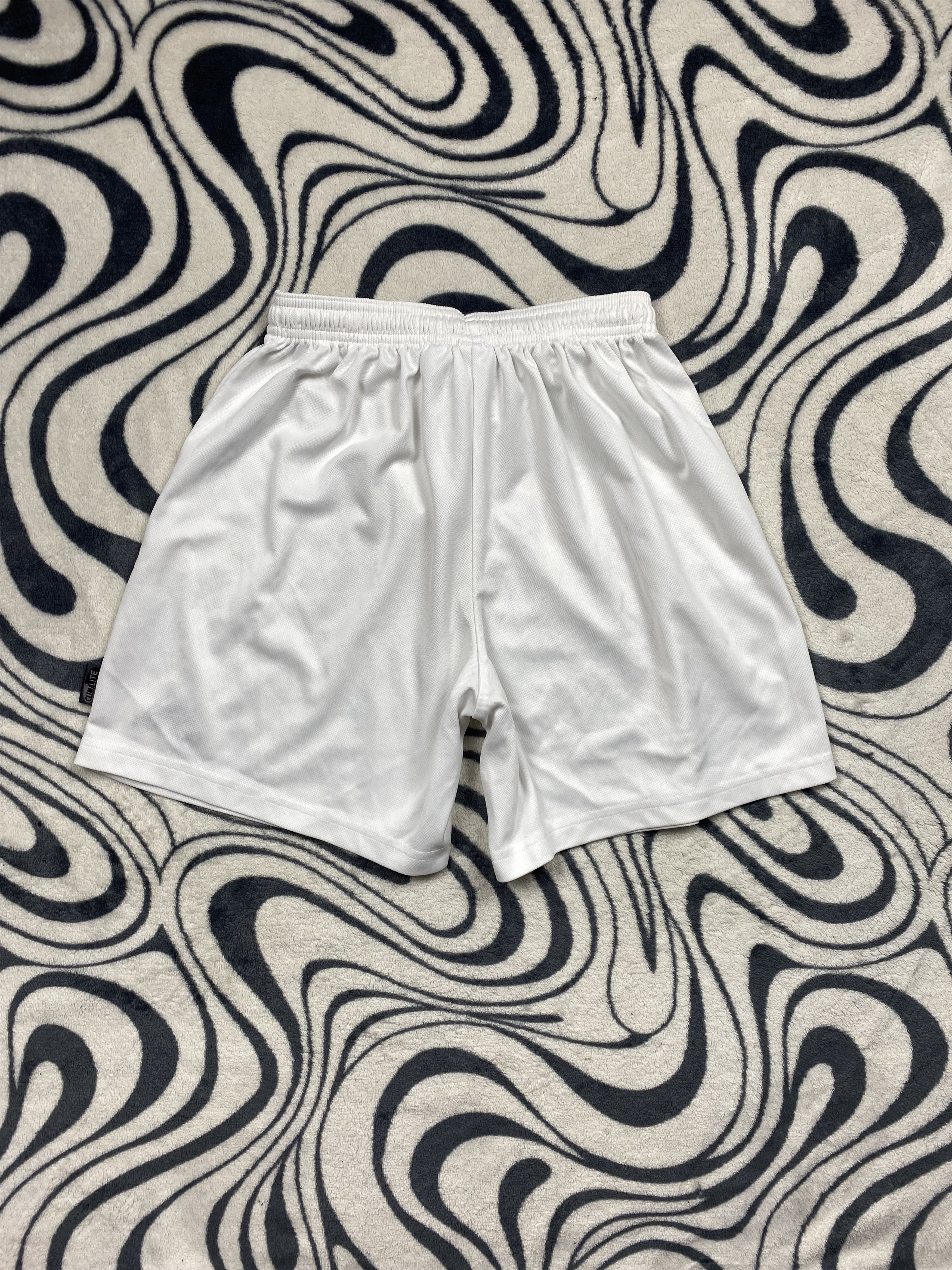 Adidas × Vintage Vintage Adidas Mens Shorts Y2K Size US 30 / EU 46 - 6 Thumbnail
