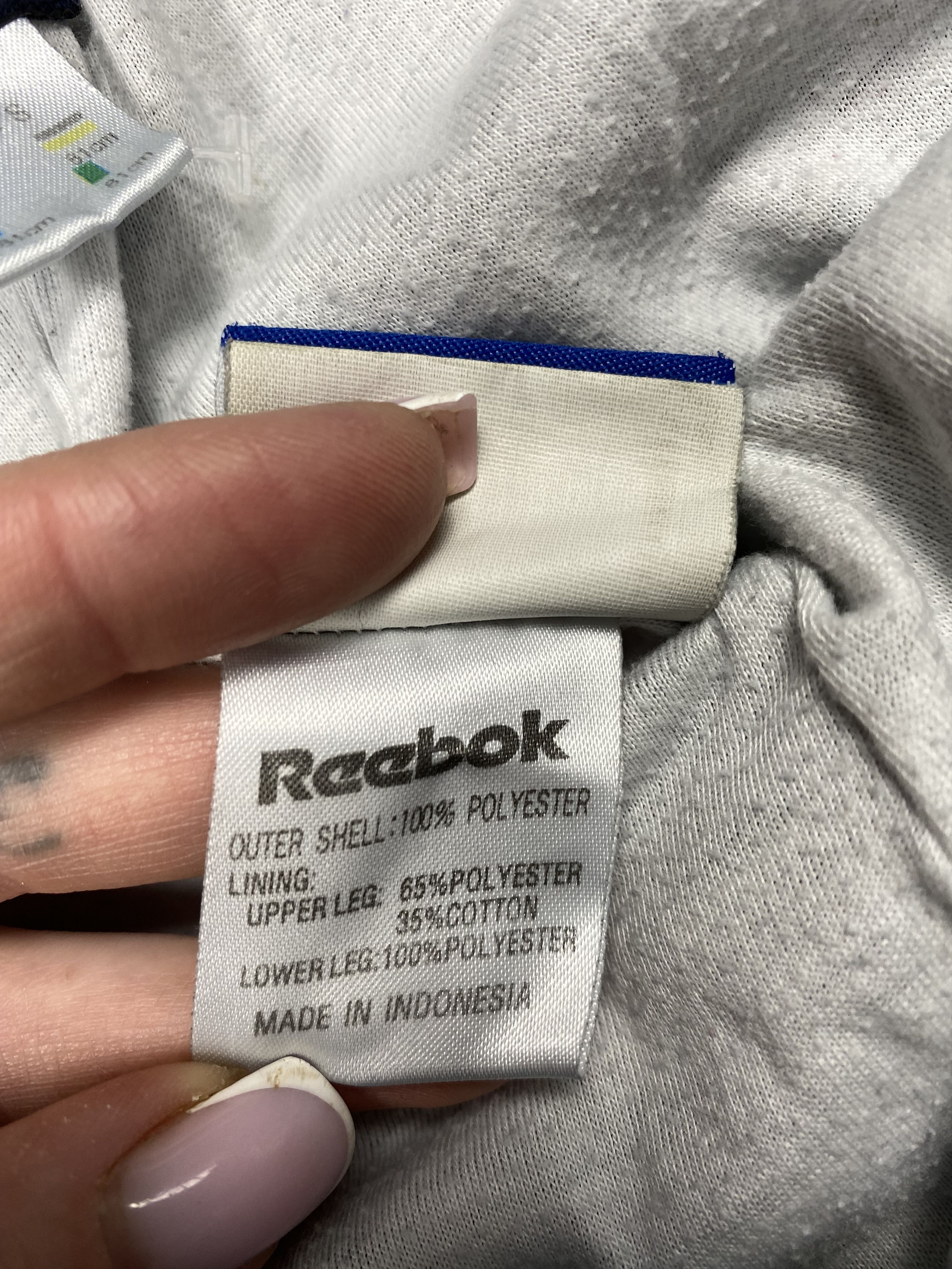 Reebok Vintage Reebok Mens Nylon Baggy Track Pants Y2K Size US 30 / EU 46 - 7 Thumbnail
