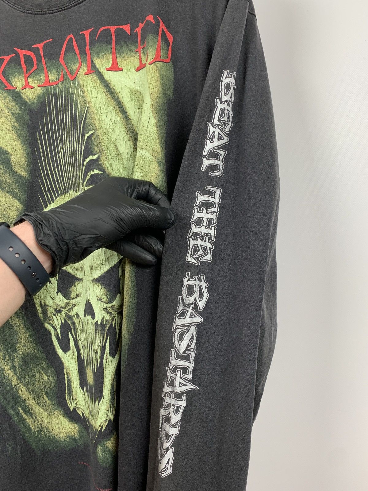 Band Tees 1999 Vintage The Exploited Beat The Bastards Long Sleeve Size US XL / EU 56 / 4 - 14 Thumbnail