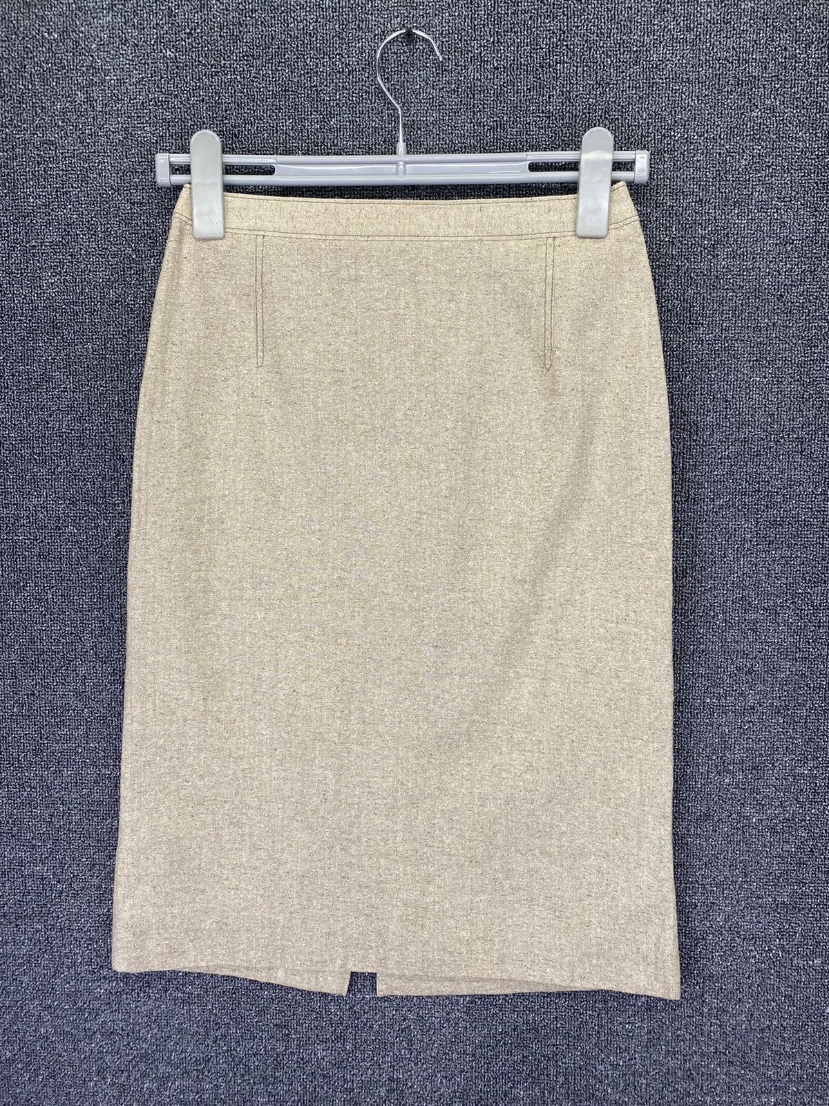 Burberry Vintage Burberry London Midi Skirts Size 25" / US 0 / IT 36 - 7 Thumbnail