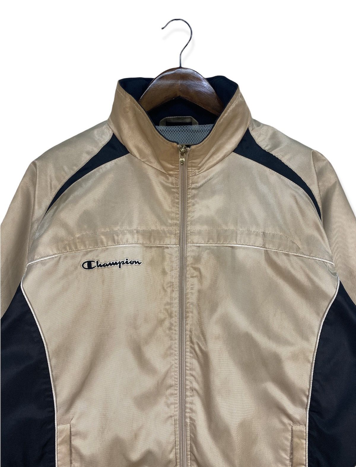 Champion Vintage Champion Windbreaker Jacket Size US M / EU 48-50 / 2 - 2 Thumbnail
