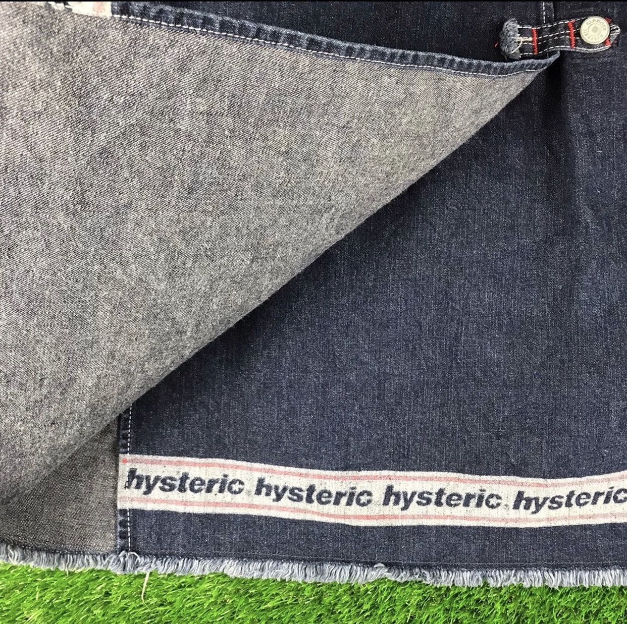 Hysteric Glamour ❗️QUICK SALE❗️Hysteric Glamour Denim Skirt Size 26" / US 2 / IT 38 - 4 Thumbnail