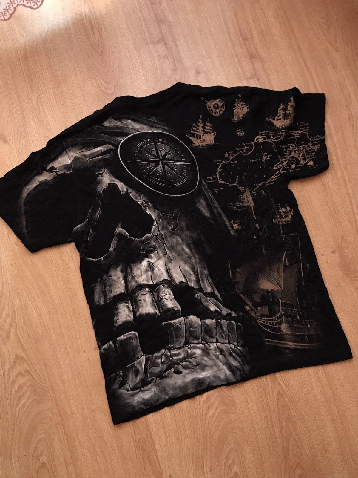 Other Vintage overprinted pirate motifs t shirt like liquid blue Size US L / EU 52-54 / 3 - 3 Thumbnail