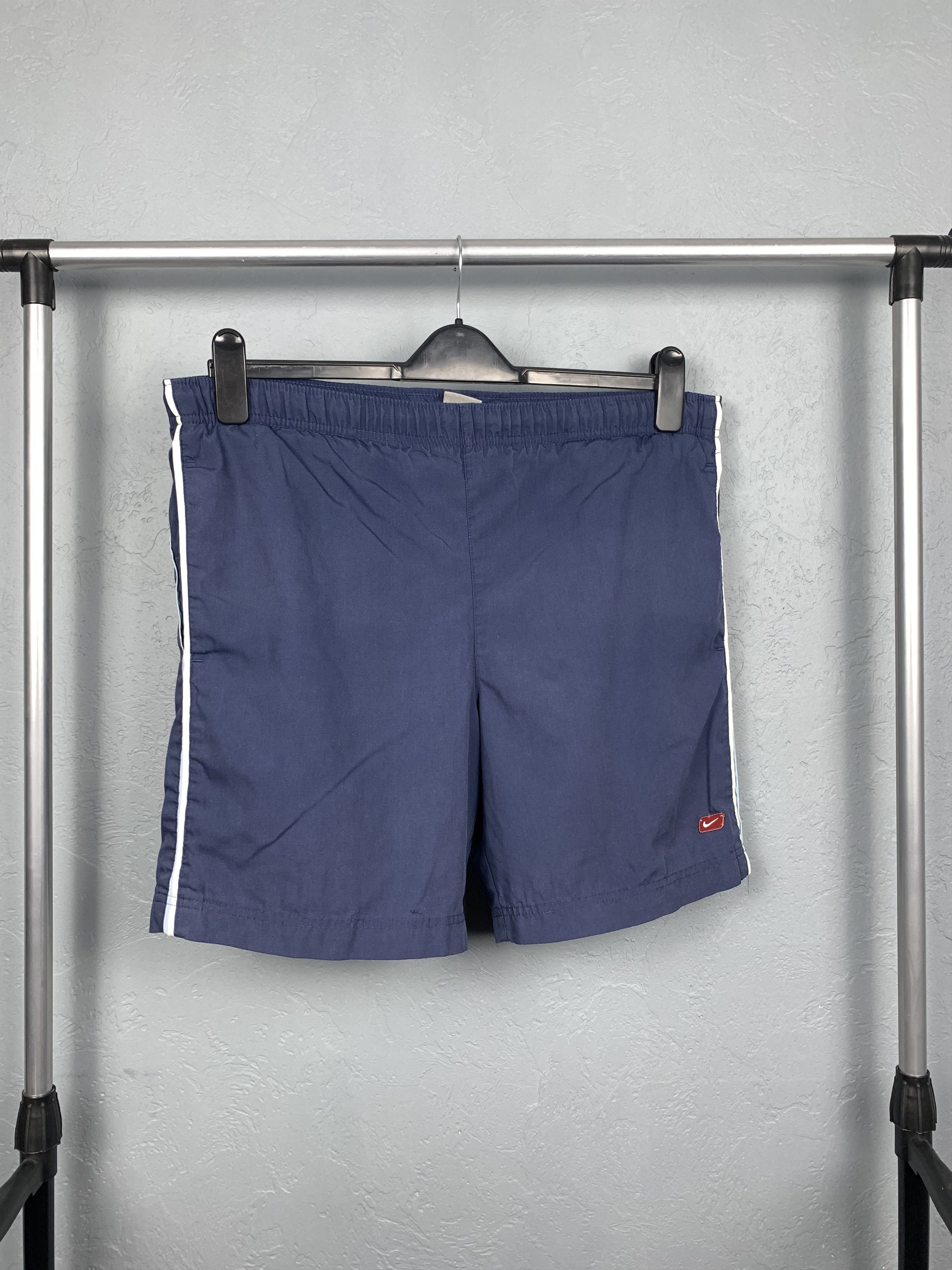 Nike × Vintage Vintage Nike Mens Nylon Shorts Y2K Size US 30 / EU 46 - 1 Thumbnail