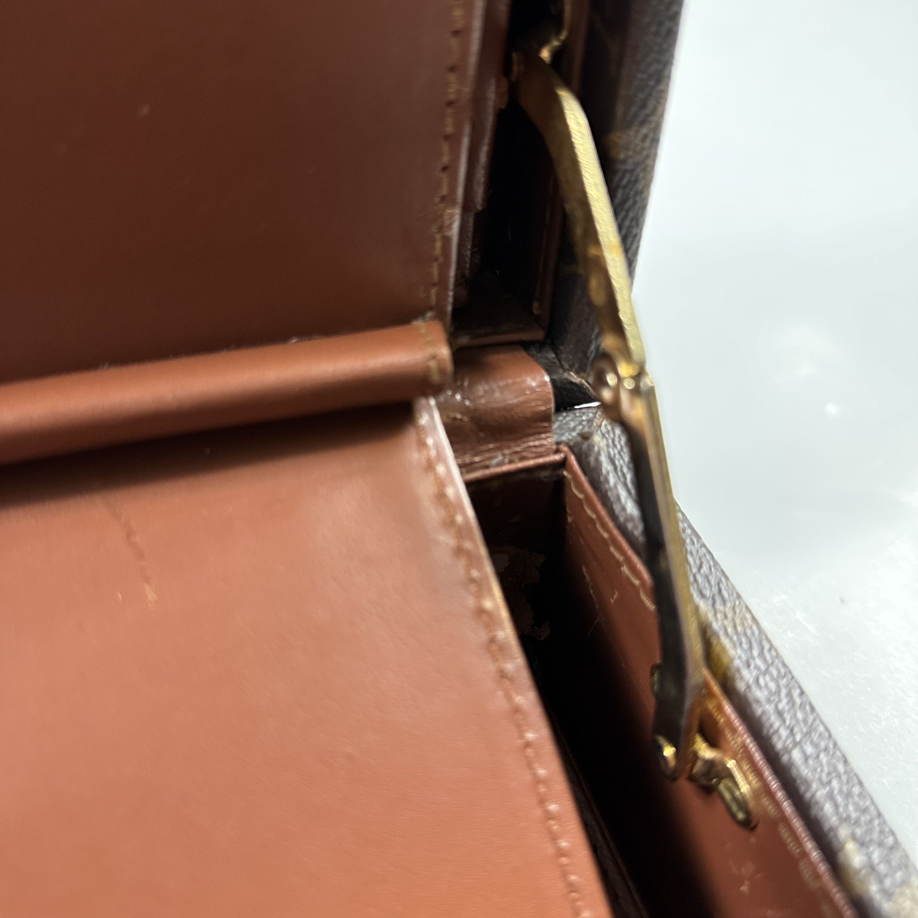 Louis Vuitton 1990 Vintage Monogram Hard Briefcase Trunk Size ONE SIZE - 23 Thumbnail