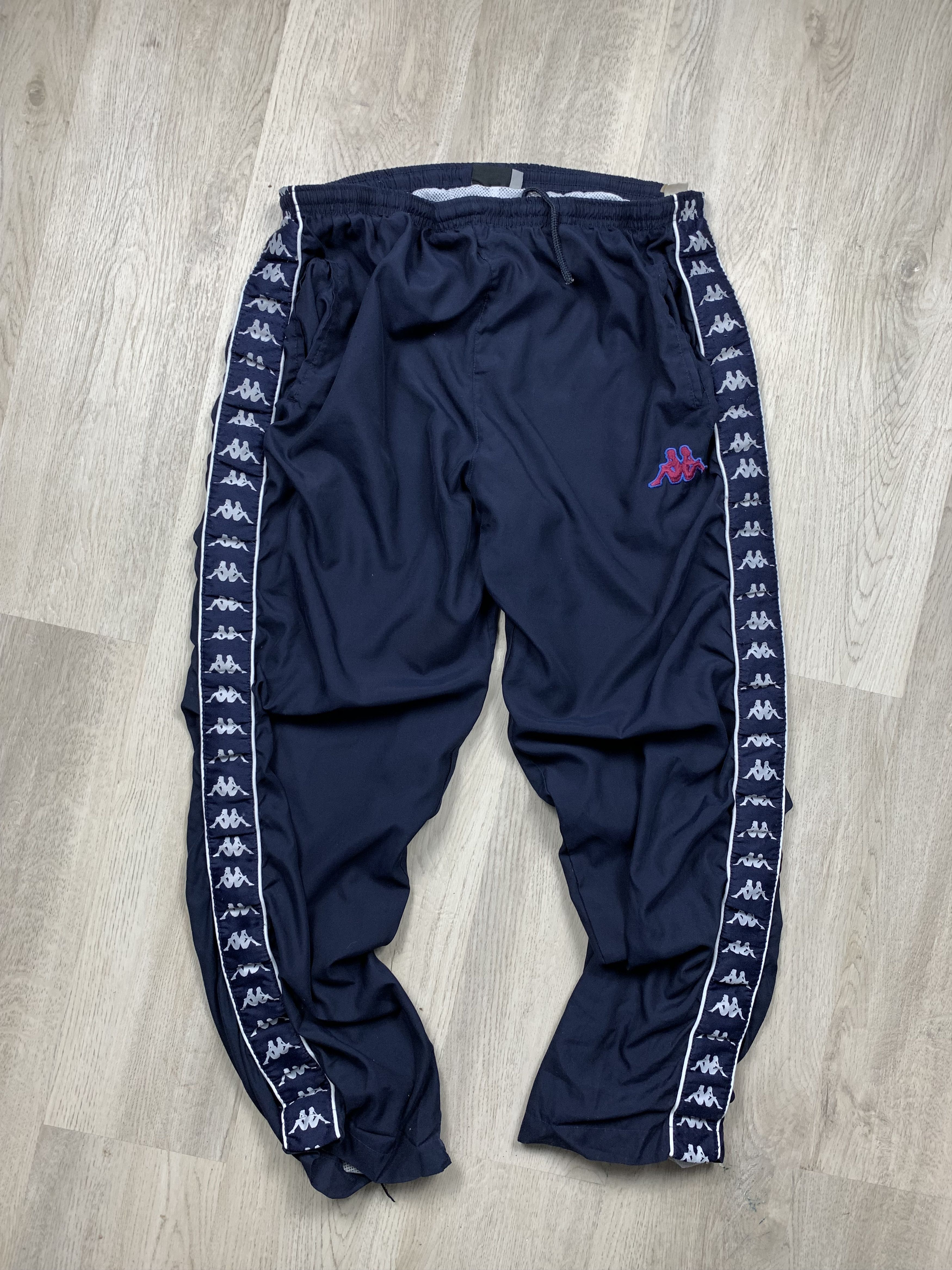 Kappa × Vintage Kappa 90s Vintage Faded Mens Nylon Pants Size US 36 / EU 52 - 1 Thumbnail