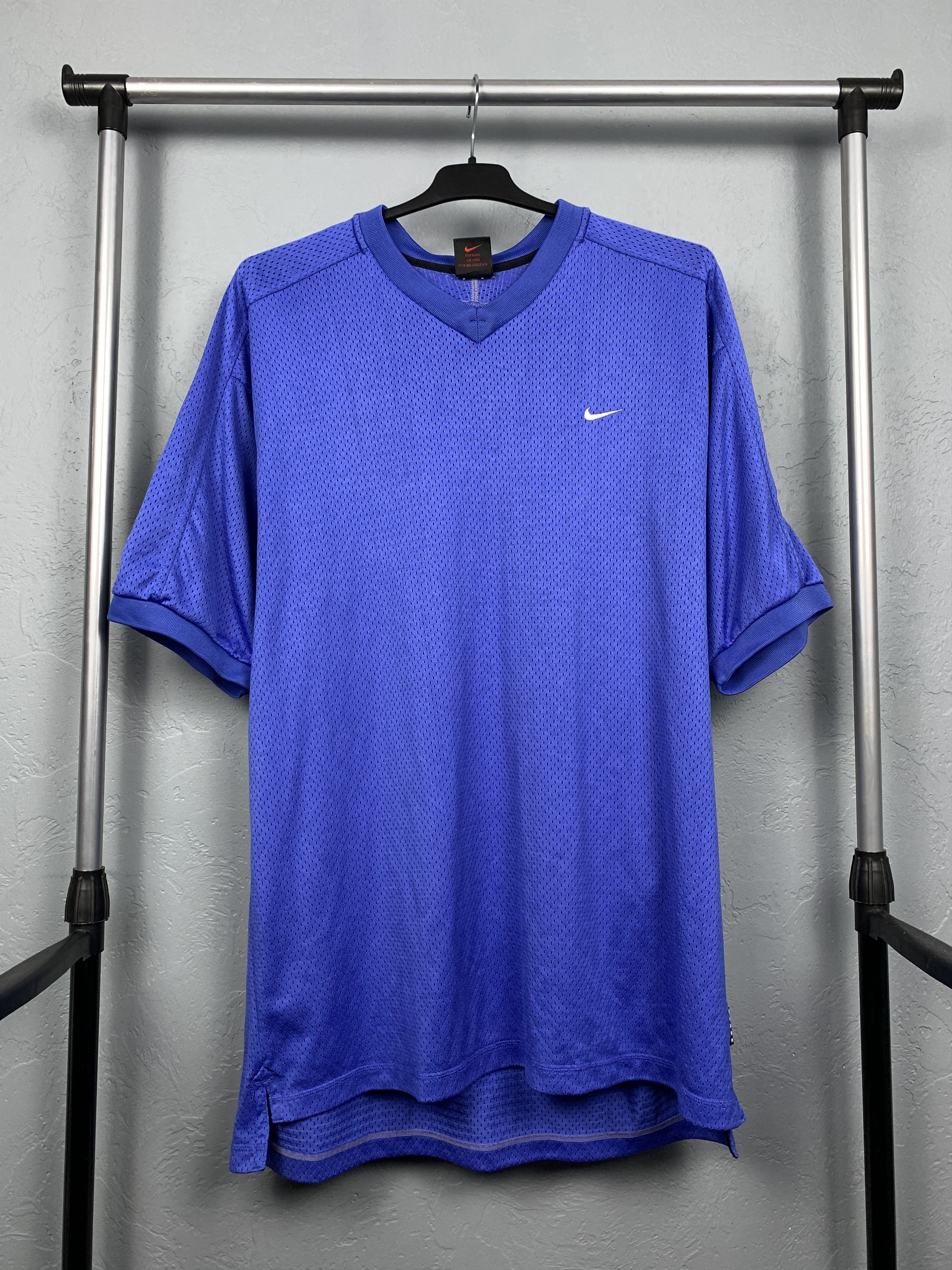 Nike Vintage Nike Mens T-Shirt Tee Size US L / EU 52-54 / 3 - 1 Thumbnail