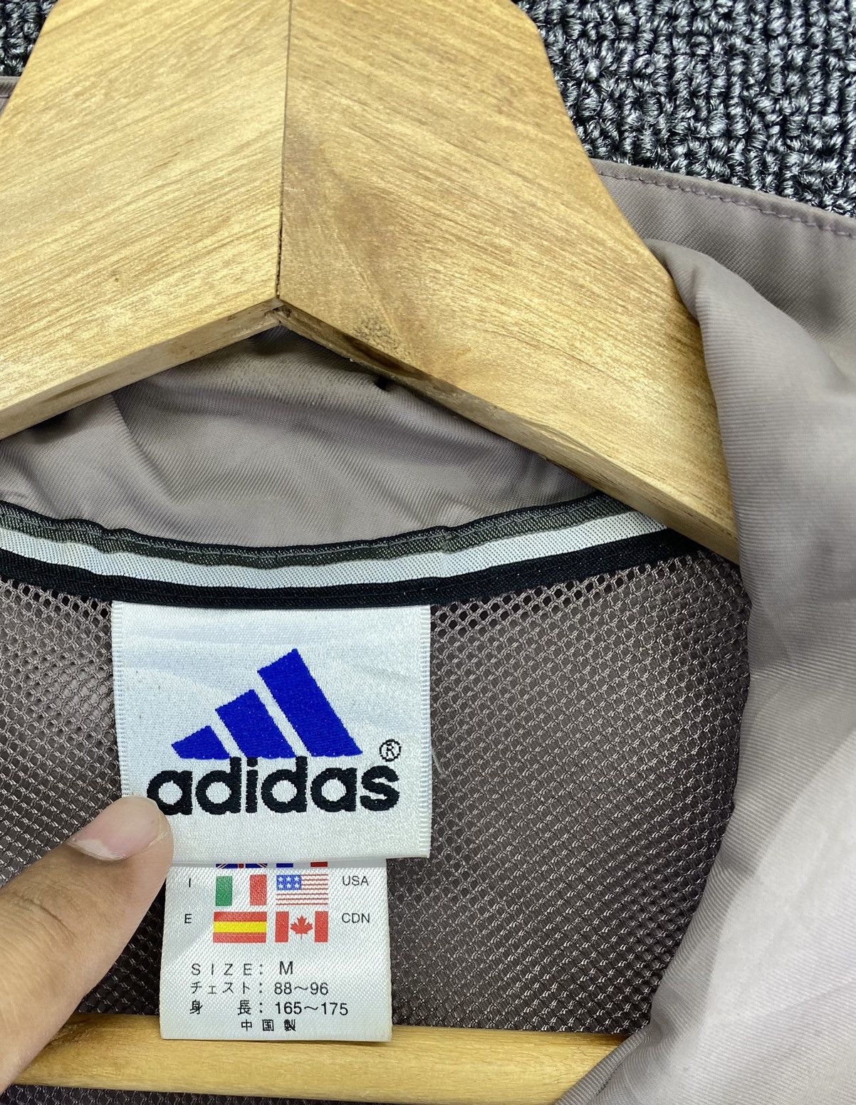 Adidas Vintage Y2K Adidas Vest Size US M / EU 48-50 / 2 - 3 Thumbnail