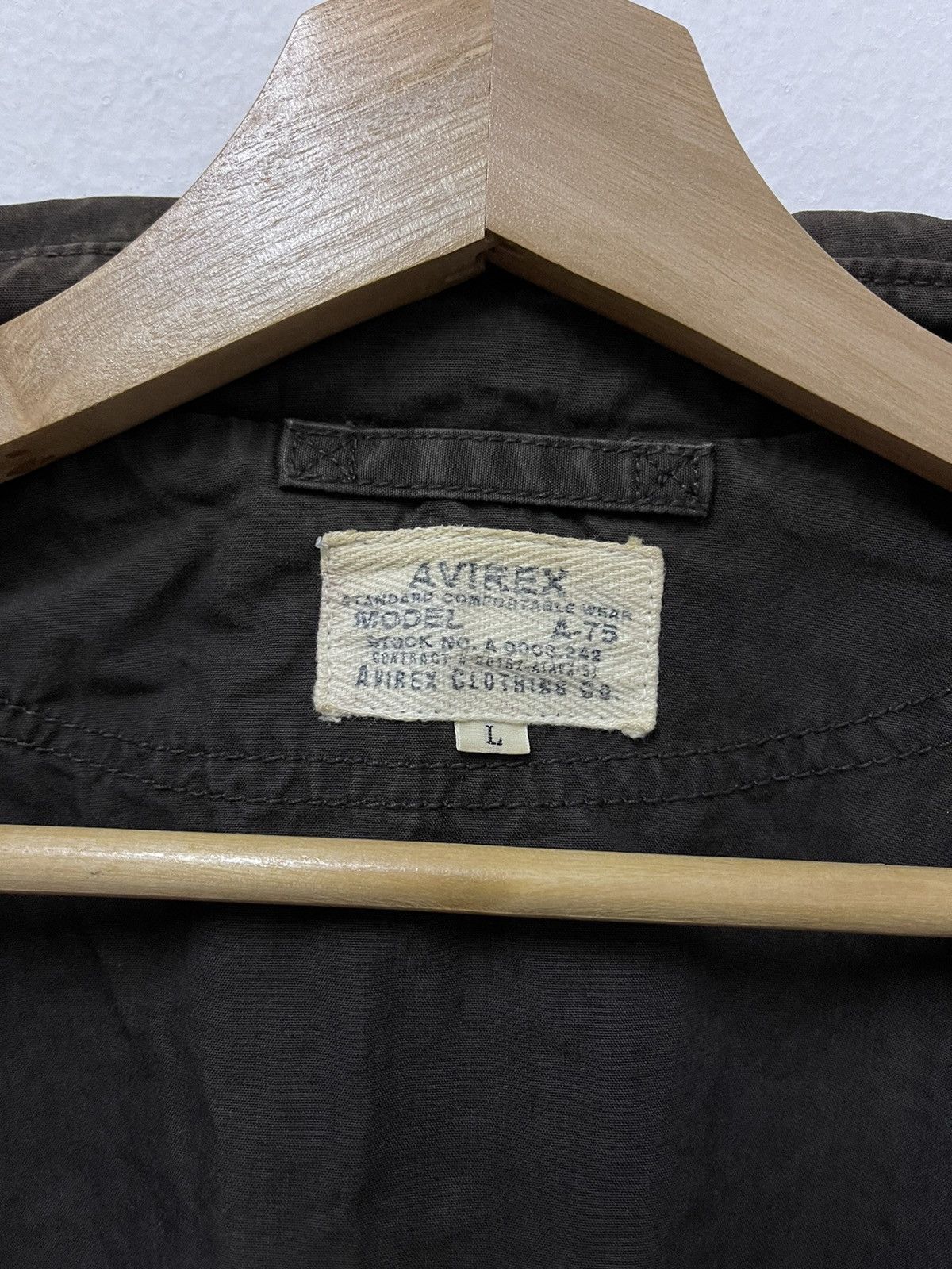 Avirex × Japanese Brand × Vintage Vintage Avirex Military Skull Big Logo Zipper Jacket Size US M / EU 48-50 / 2 - 8 Thumbnail