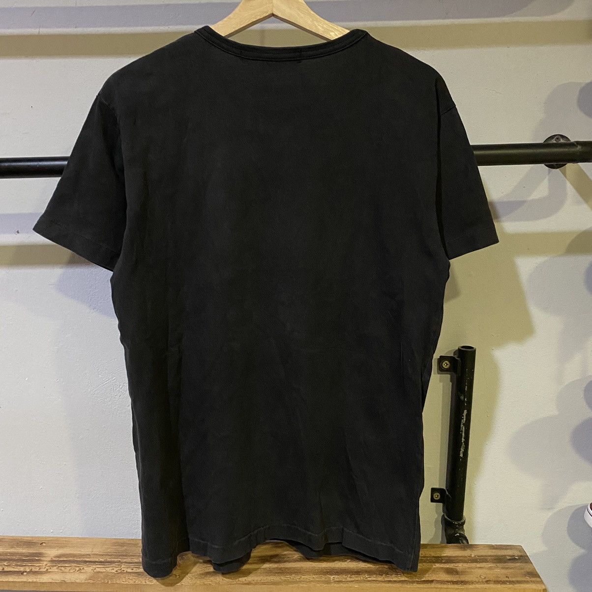 Comme des Garcons × Comme des Garcons PLAY Comme Des Garcons Play Tee Size US M / EU 48-50 / 2 - 2 Thumbnail