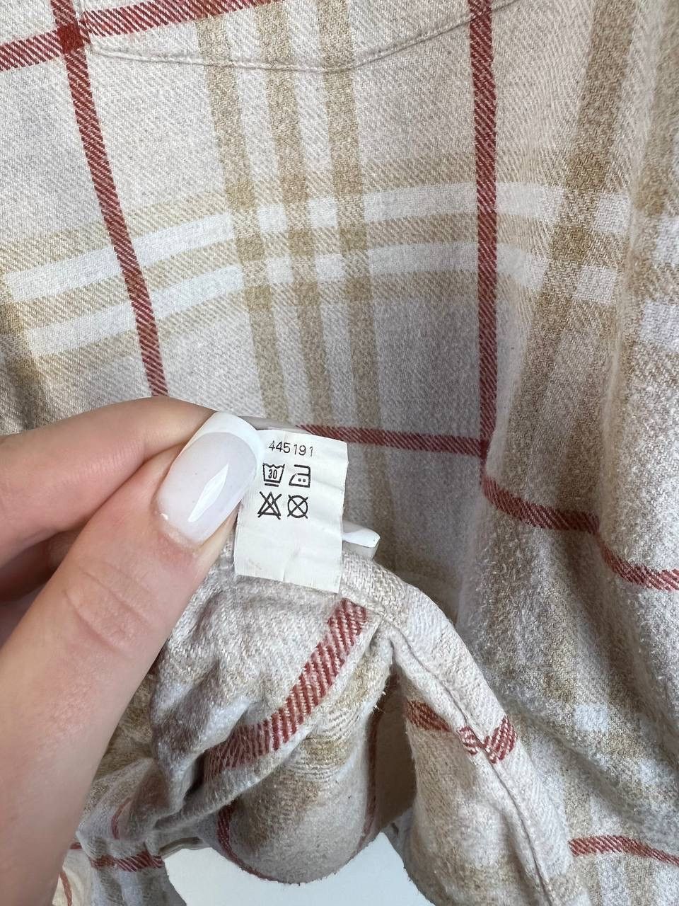 Vintage Burberry vintage shirt size L Size US L / EU 52-54 / 3 - 5 Thumbnail