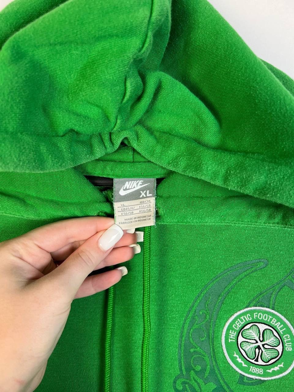 Vintage Celtic Nike vintage hoodie size XL Size US XL / EU 56 / 4 - 2 Thumbnail