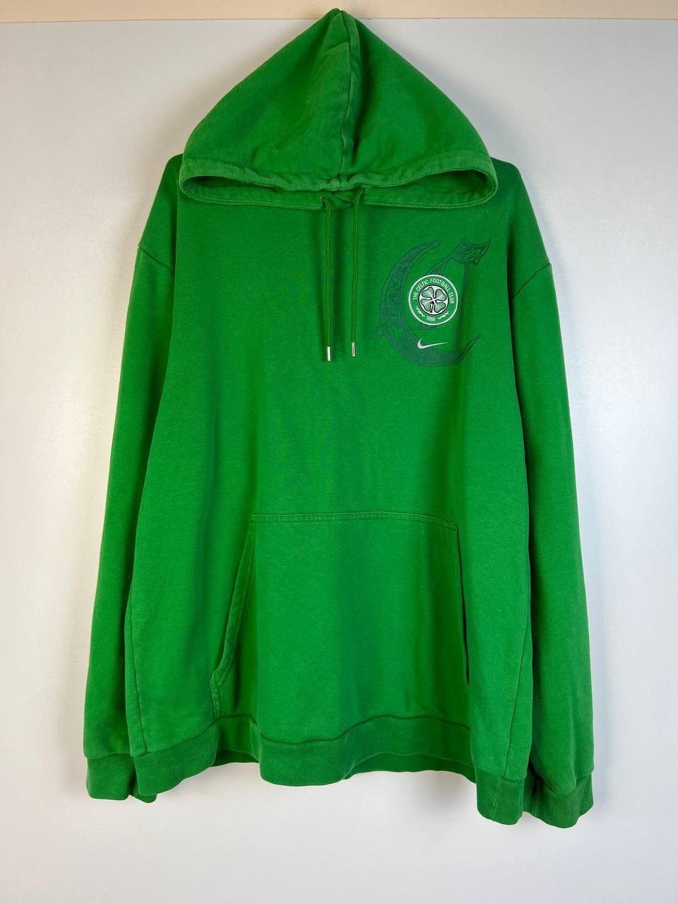 Vintage Celtic Nike vintage hoodie size XL Size US XL / EU 56 / 4 - 1 Thumbnail
