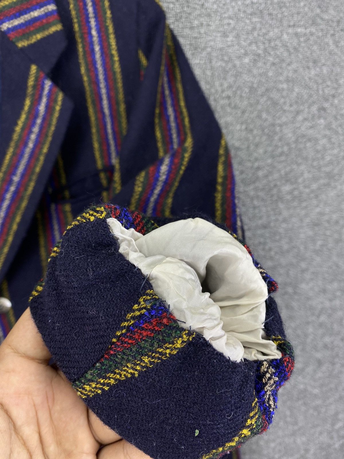 Kenzo Vintage Kenzo Stripes Multicolour Knit’s Coats Wool Jacket Size US M / EU 48-50 / 2 - 11 Thumbnail