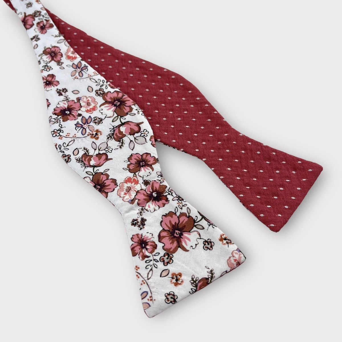 Other Men’s Ruby Red Reversible Bow Tie Size ONE SIZE - 2 Thumbnail