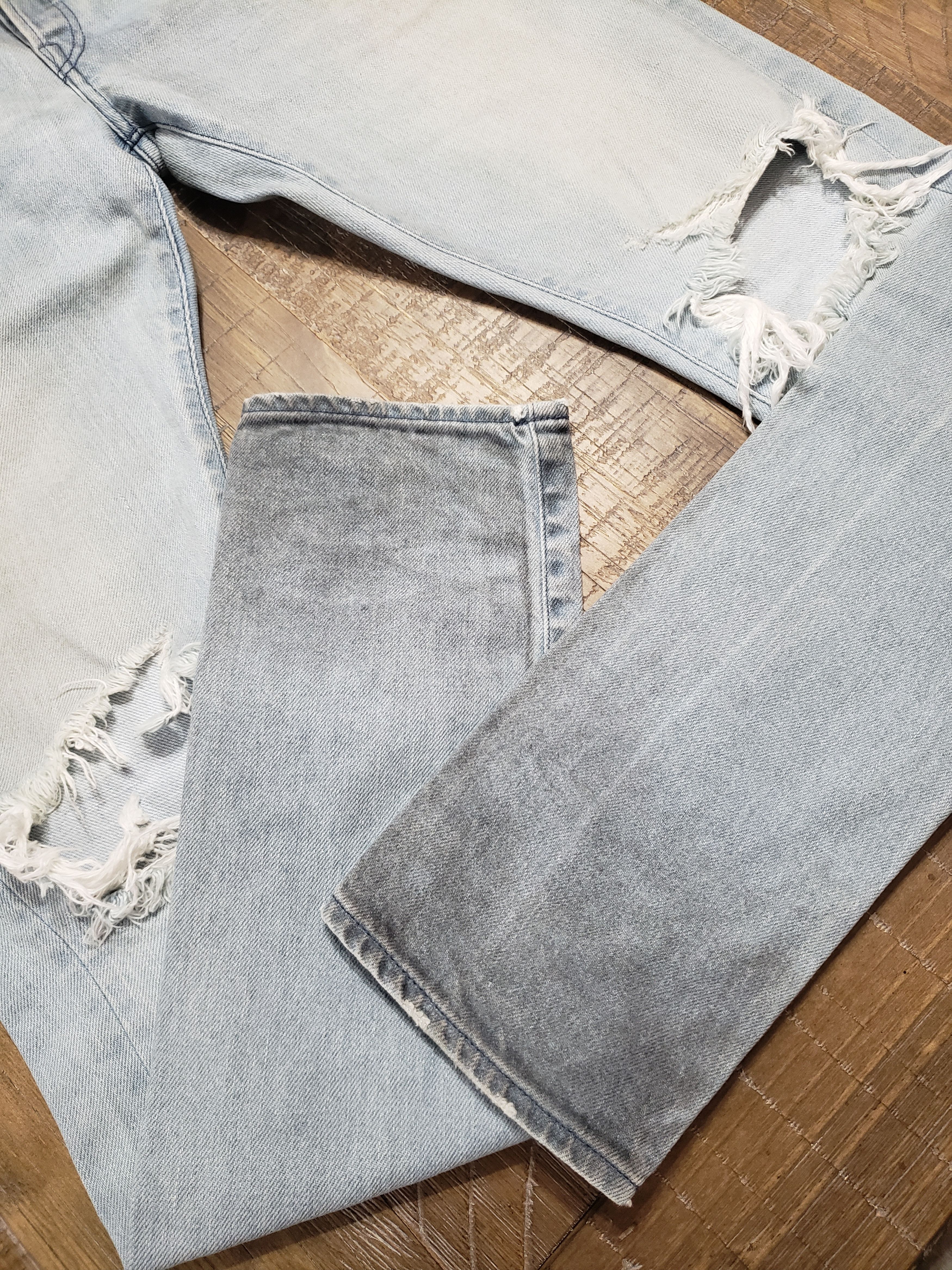 John Elliott John Elliott Distressed Ripped Wash Denim Jeans Size US 31 - 5 Thumbnail