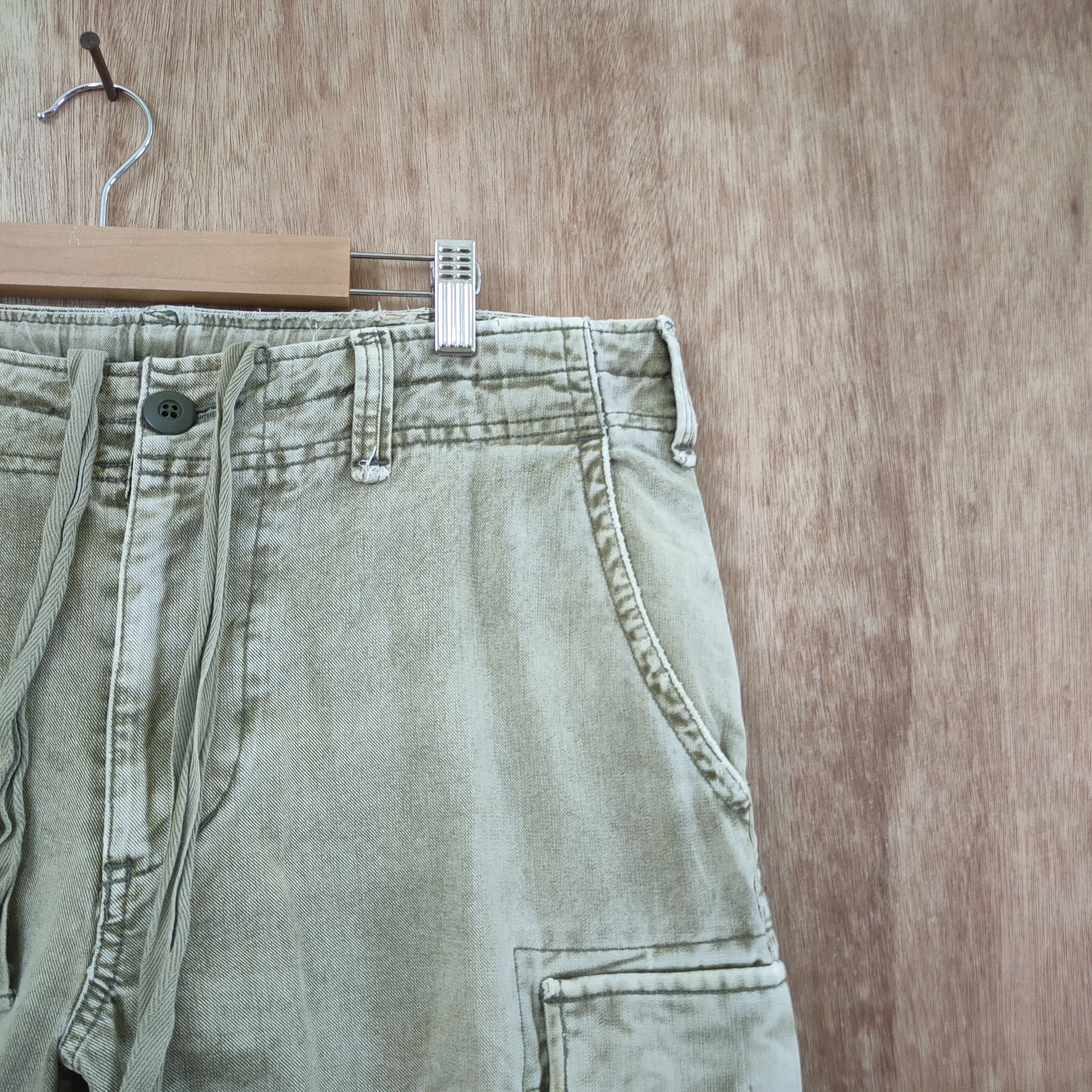 Japanese Brand VINTAGE THE SUIT FADED BONDAGE CARGO PANTS Size US 34 / EU 50 - 16 Thumbnail