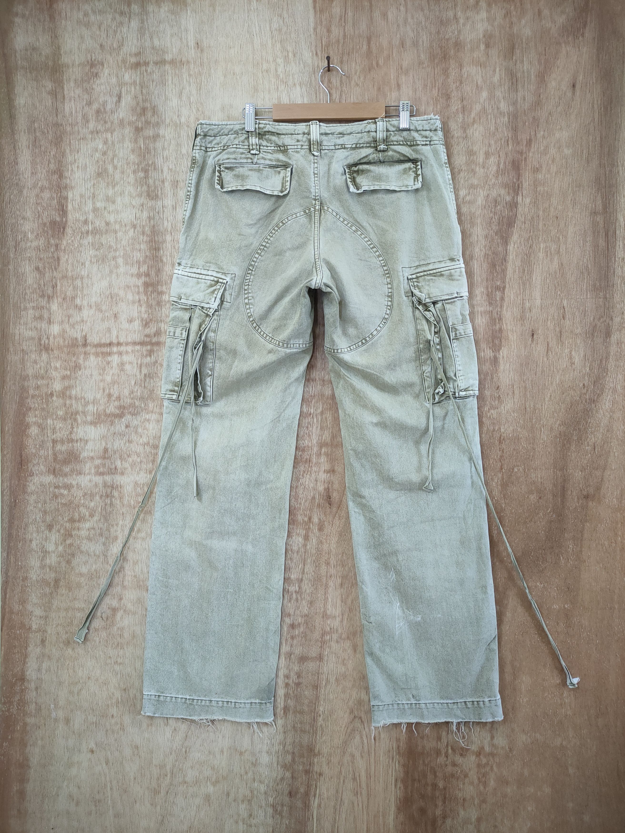 image of Vintage The Suit Faded Bondage Cargo Pants in Brown, Men's (Size 34)