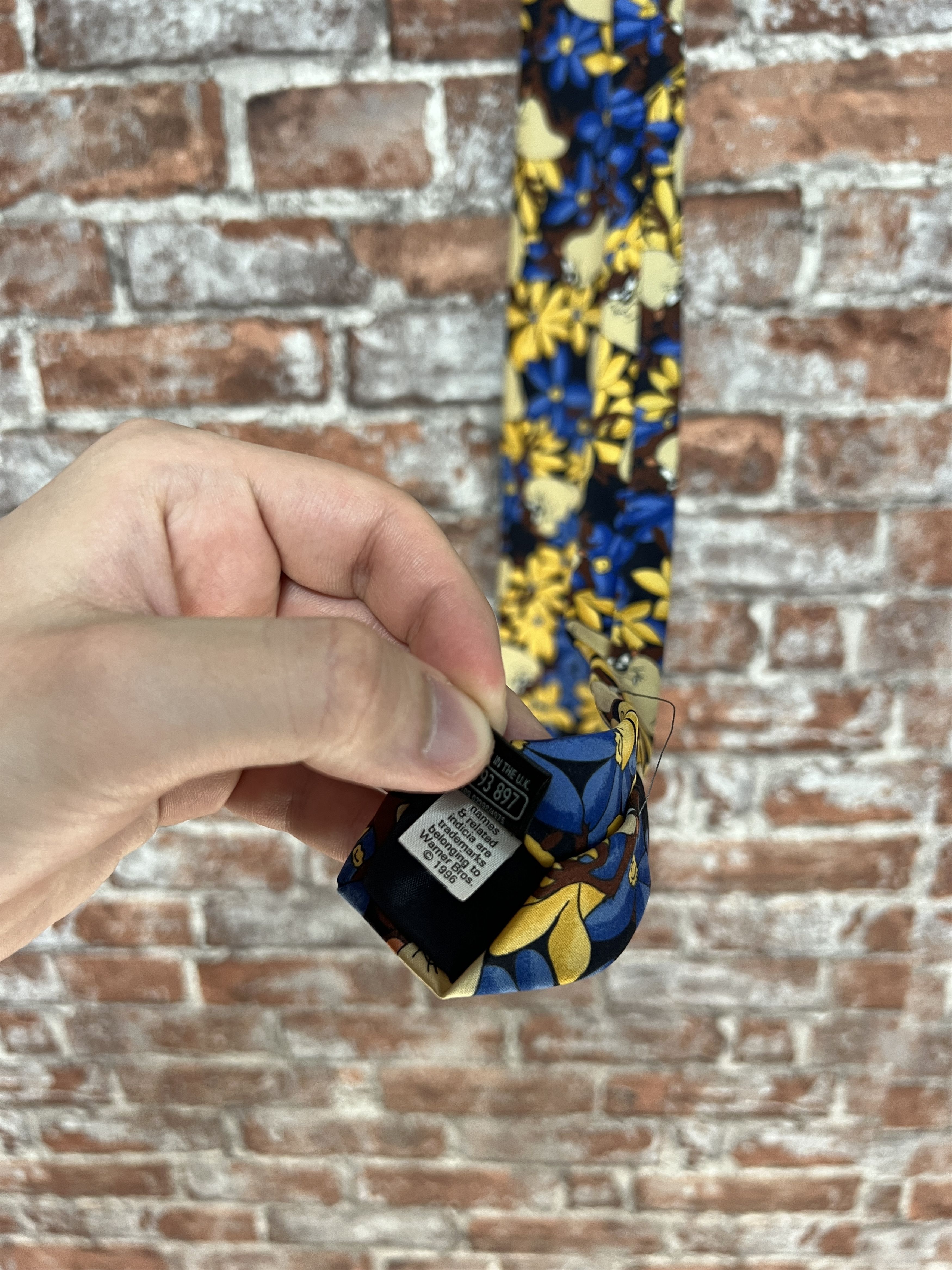 Cartoon Network Vintage 1996 Looney Tunes Taz Cartoon Tie Size ONE SIZE - 4 Thumbnail