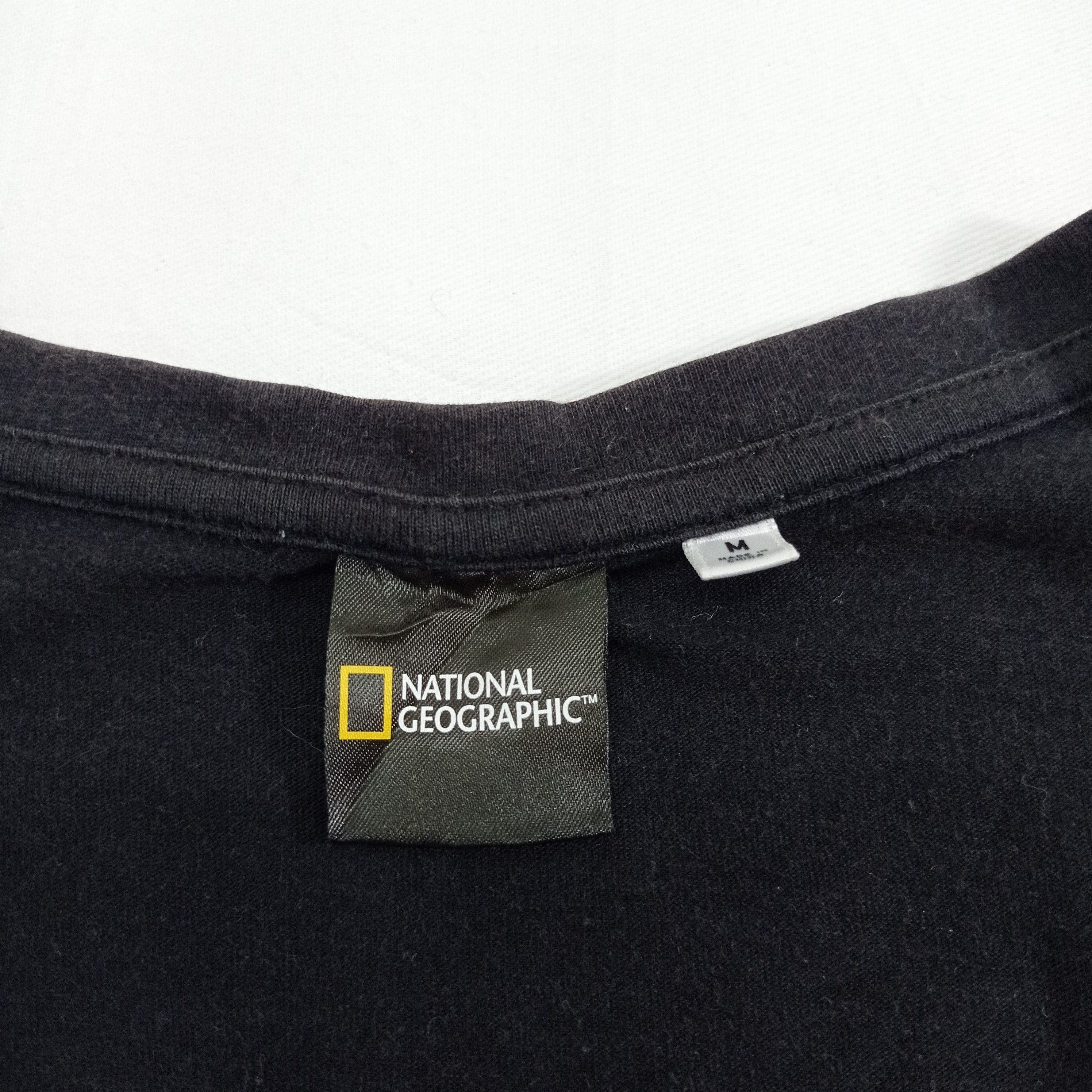 Arts & Science Nasional Geographic V neck T Shirts Size US M / EU 48-50 / 2 - 4 Thumbnail