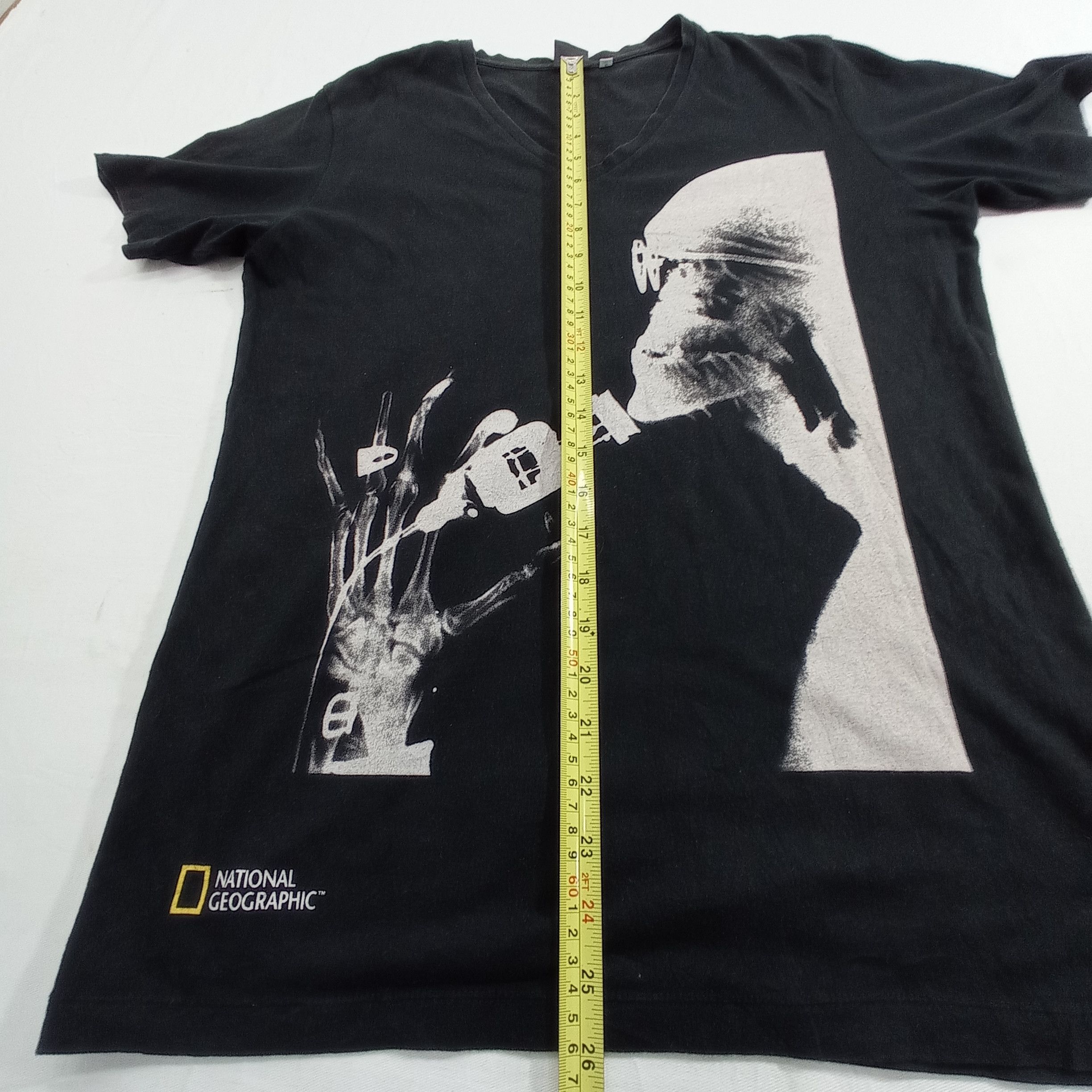 Arts & Science Nasional Geographic V neck T Shirts Size US M / EU 48-50 / 2 - 10 Thumbnail