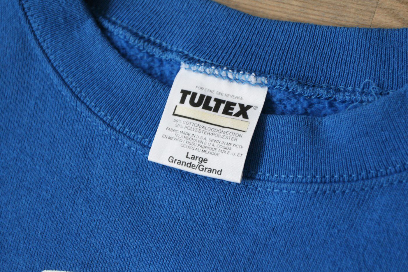 Tultex Tultex Vintage 1996 UCLA Bruins College Sweatshirt Made USA Size US L / EU 52-54 / 3 - 4 Thumbnail