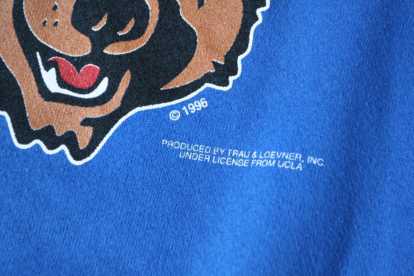 Tultex Tultex Vintage 1996 UCLA Bruins College Sweatshirt Made USA Size US L / EU 52-54 / 3 - 3 Thumbnail