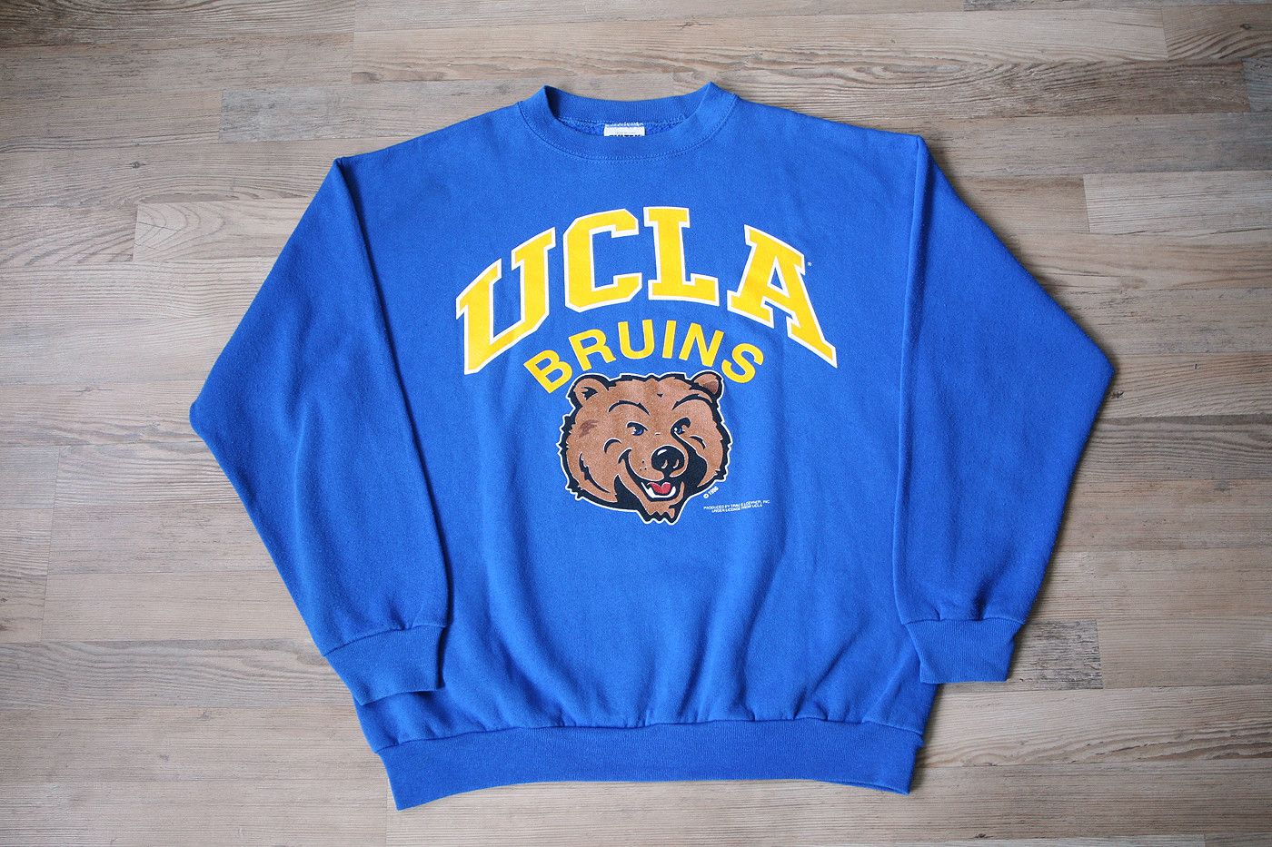 Tultex Tultex Vintage 1996 UCLA Bruins College Sweatshirt Made USA Size US L / EU 52-54 / 3 - 1 Thumbnail