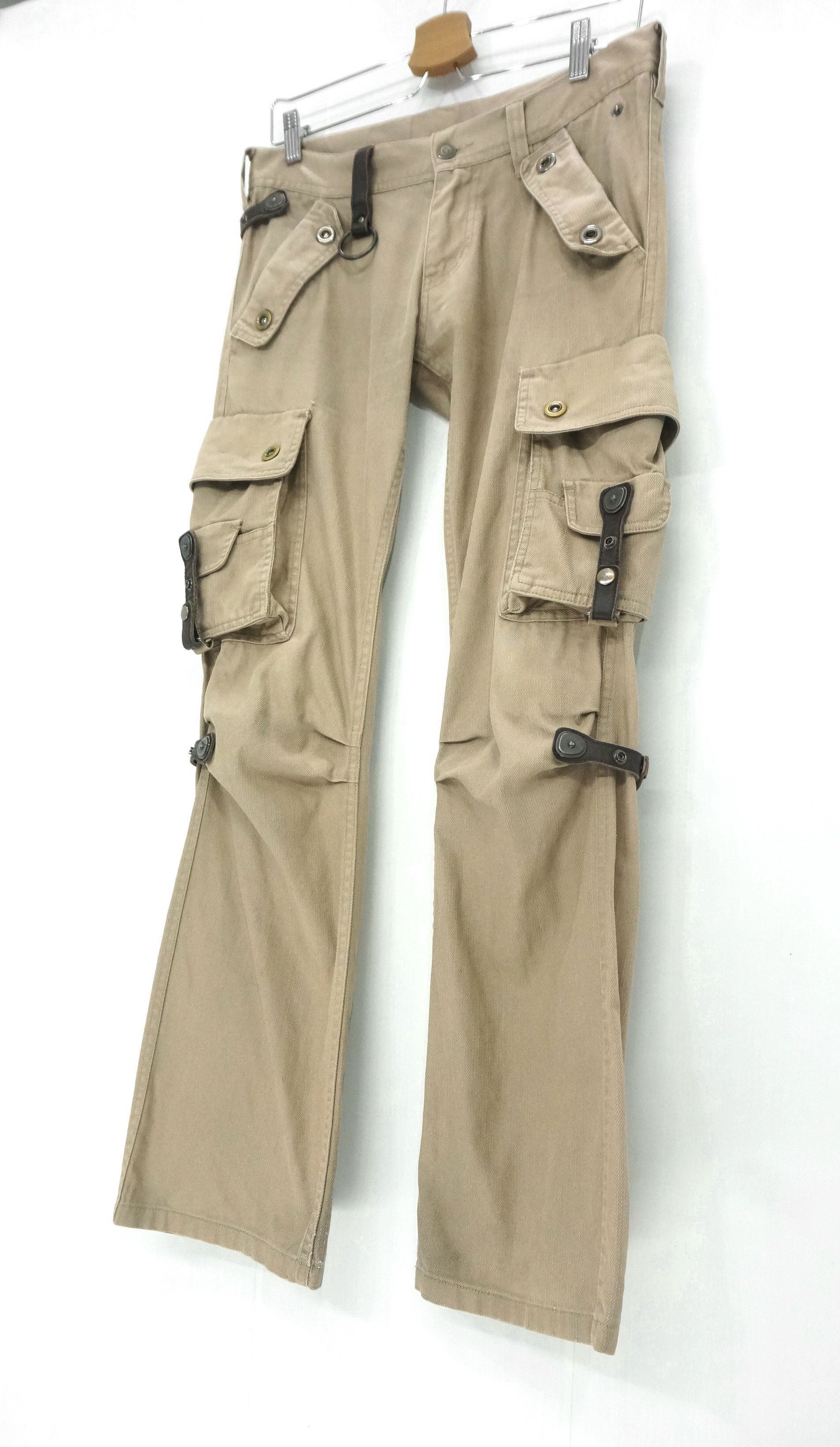 Tornado Mart 🔥🔥 TORNADO MART JAPAN 🔥🔥 Flared Bondage Cargo Pants Size US 29 - 5 Thumbnail