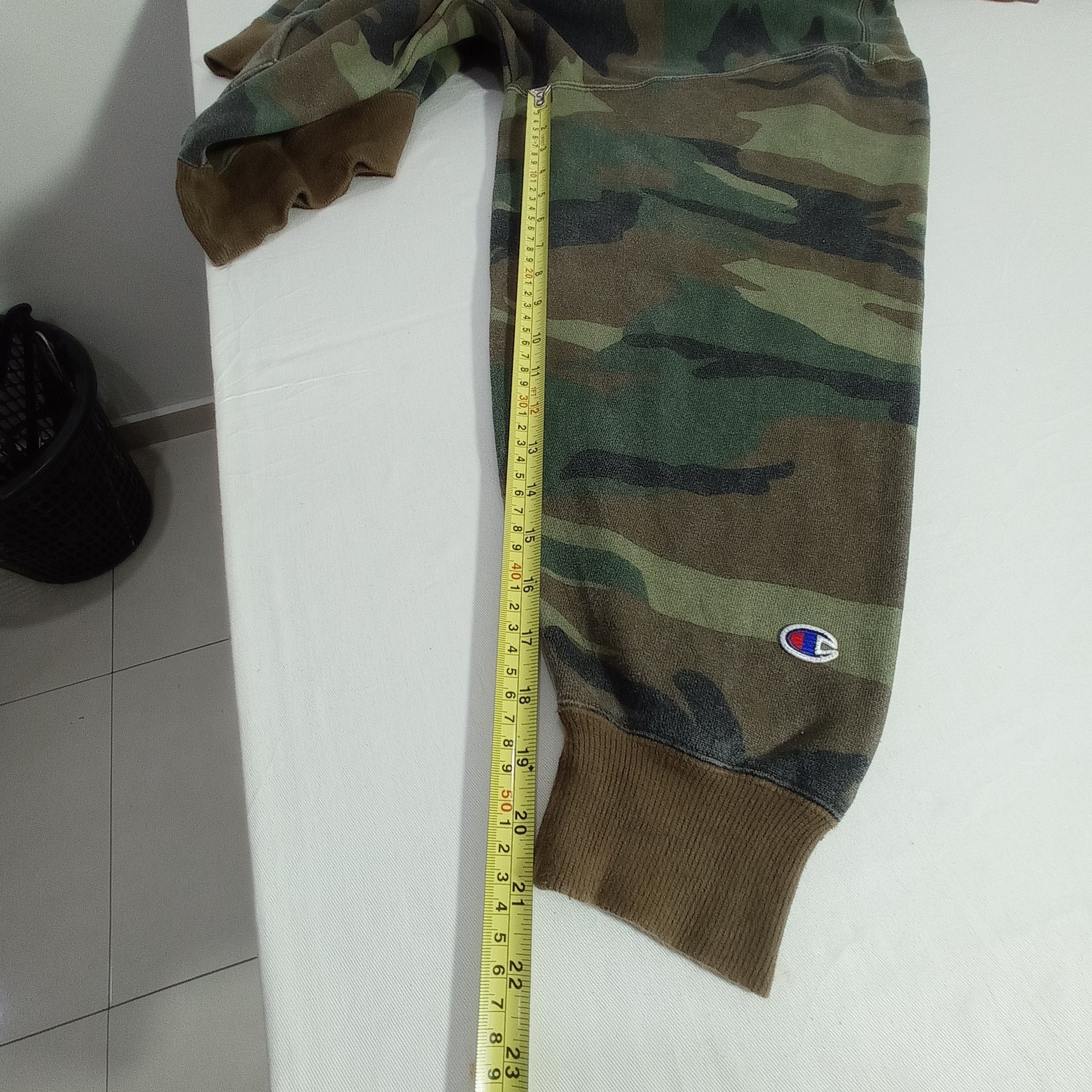 Champion 🔥BIG SIZE🔥 VINTAGE CHAMPION CAMO HOODIE Size US XXL / EU 58 / 5 - 12 Thumbnail