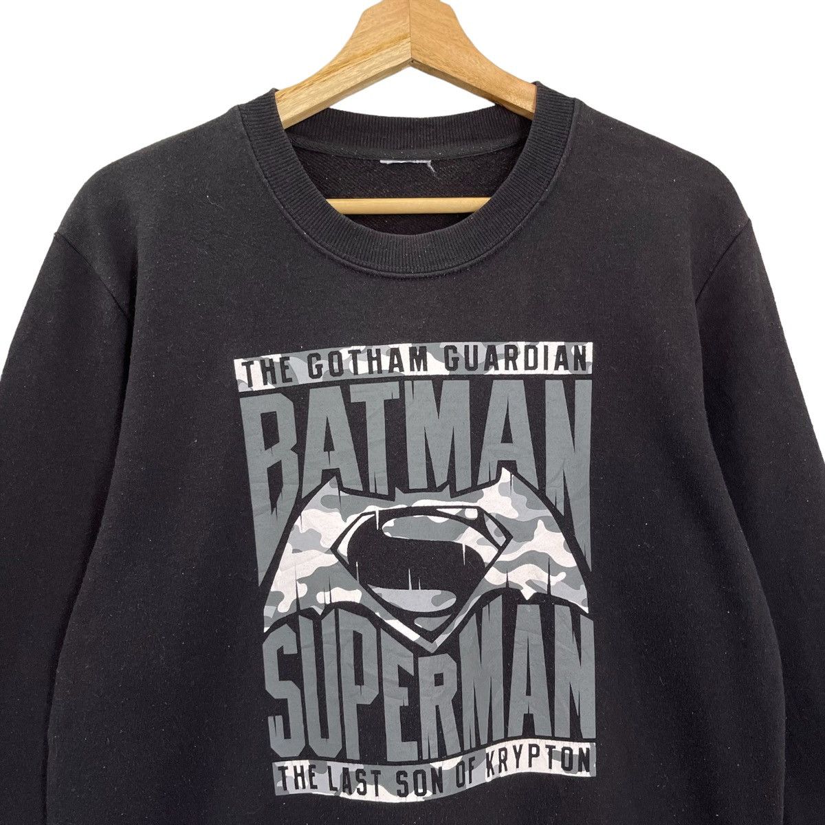 DC Comics Batman Superman Superhero Crewneck Sweatshirt Size M Size US M / EU 48-50 / 2 - 4 Thumbnail
