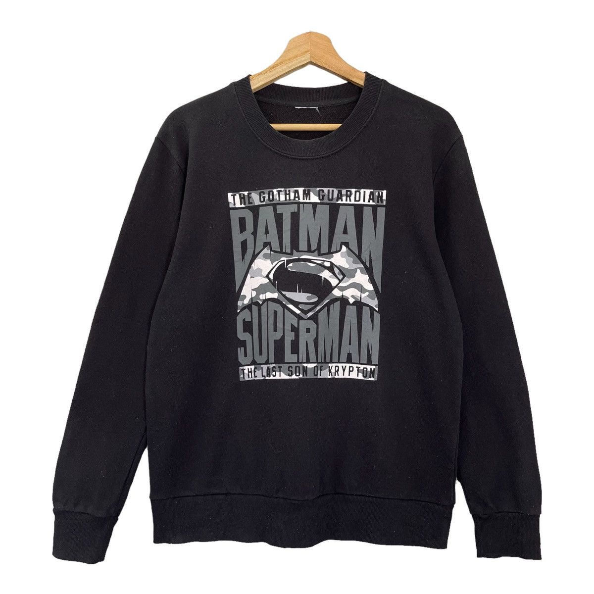 DC Comics Batman Superman Superhero Crewneck Sweatshirt Size M Size US M / EU 48-50 / 2 - 3 Thumbnail