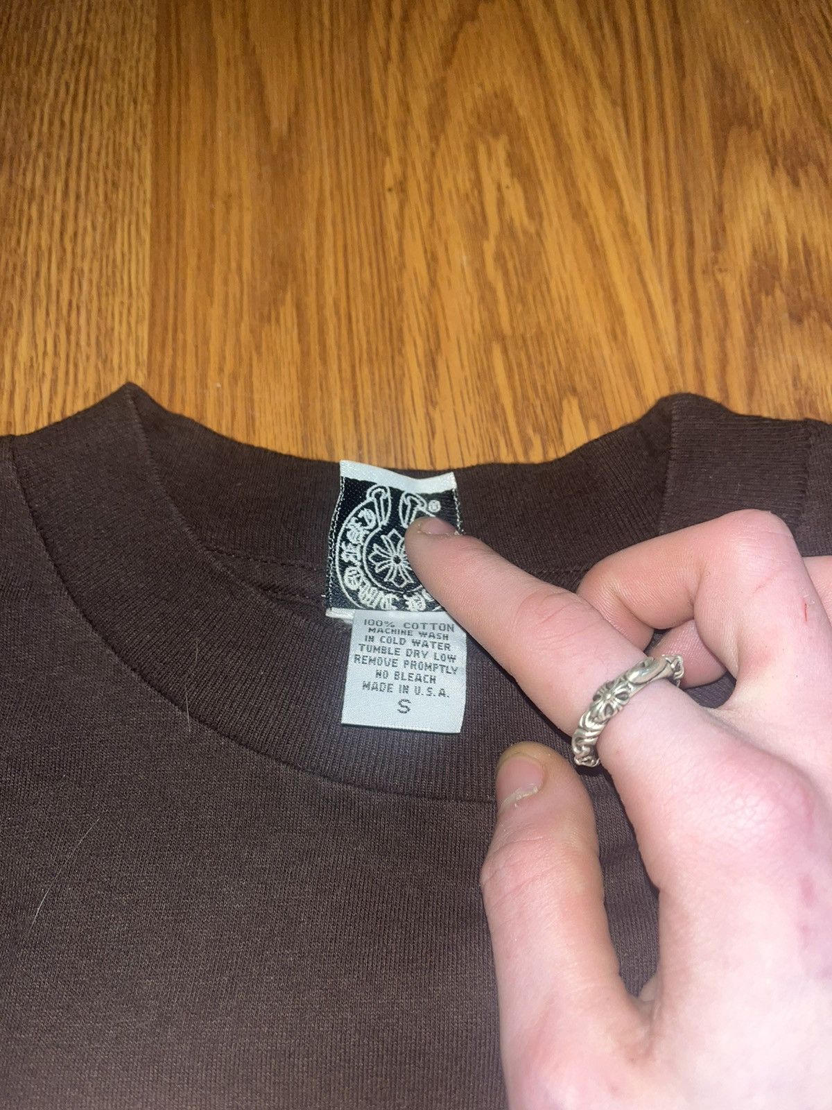 Chrome Hearts Vintage Chrome Hearts Brown Cemetery Cross Long Sleeve Size US S / EU 44-46 / 1 - 5 Thumbnail