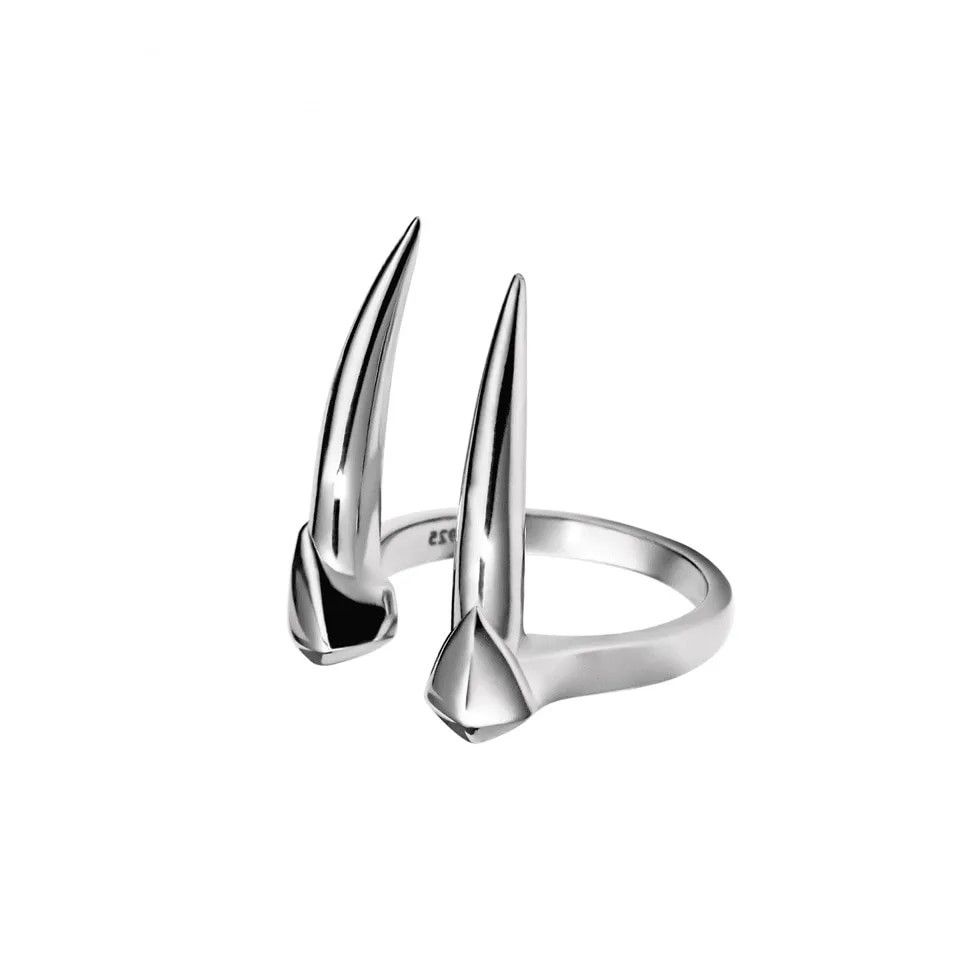 Jewelry Beast Teeth Shaped Ring Size ONE SIZE - 2 Thumbnail