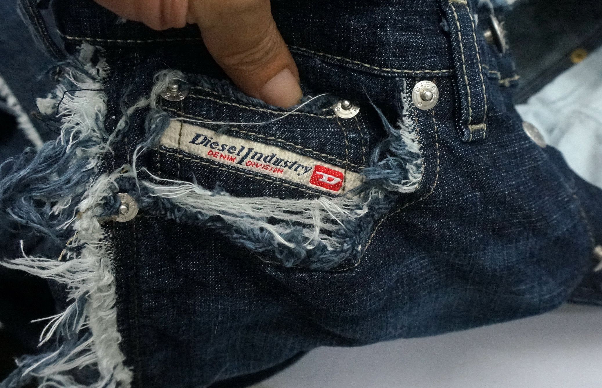 Diesel Rare🔥Vintage DIESEL Flared Ripped Outseam Women Jeans Size 28" / US 6 / IT 42 - 16 Thumbnail
