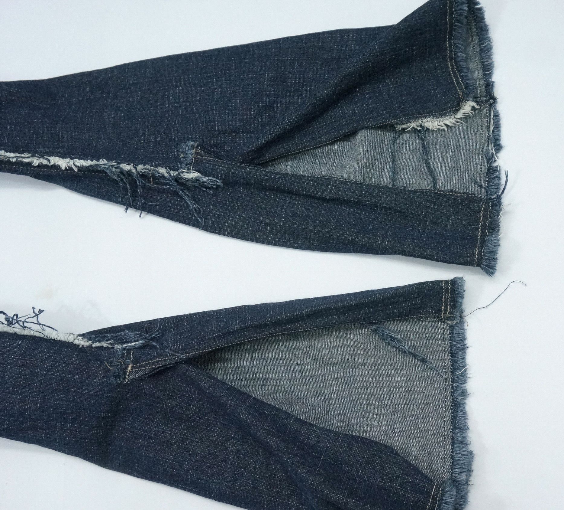 Diesel Rare🔥Vintage DIESEL Flared Ripped Outseam Women Jeans Size 28" / US 6 / IT 42 - 21 Thumbnail