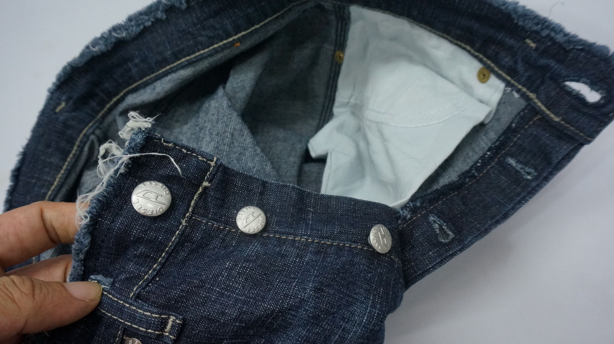 Diesel Rare🔥Vintage DIESEL Flared Ripped Outseam Women Jeans Size 28" / US 6 / IT 42 - 15 Thumbnail