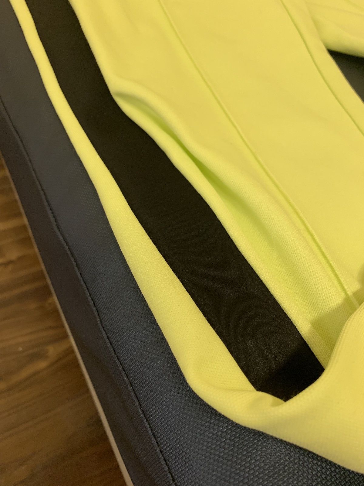 Maison Margiela Highlighter Yellow Joggers With Black Trim Size US 32 / EU 48 - 8 Thumbnail