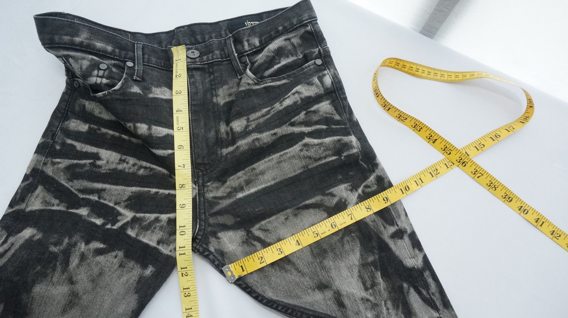 Japanese Brand Rare! THVM Designer Ishi Glinsky Dark Wash Skinny Jeans Size US 29 - 11 Thumbnail