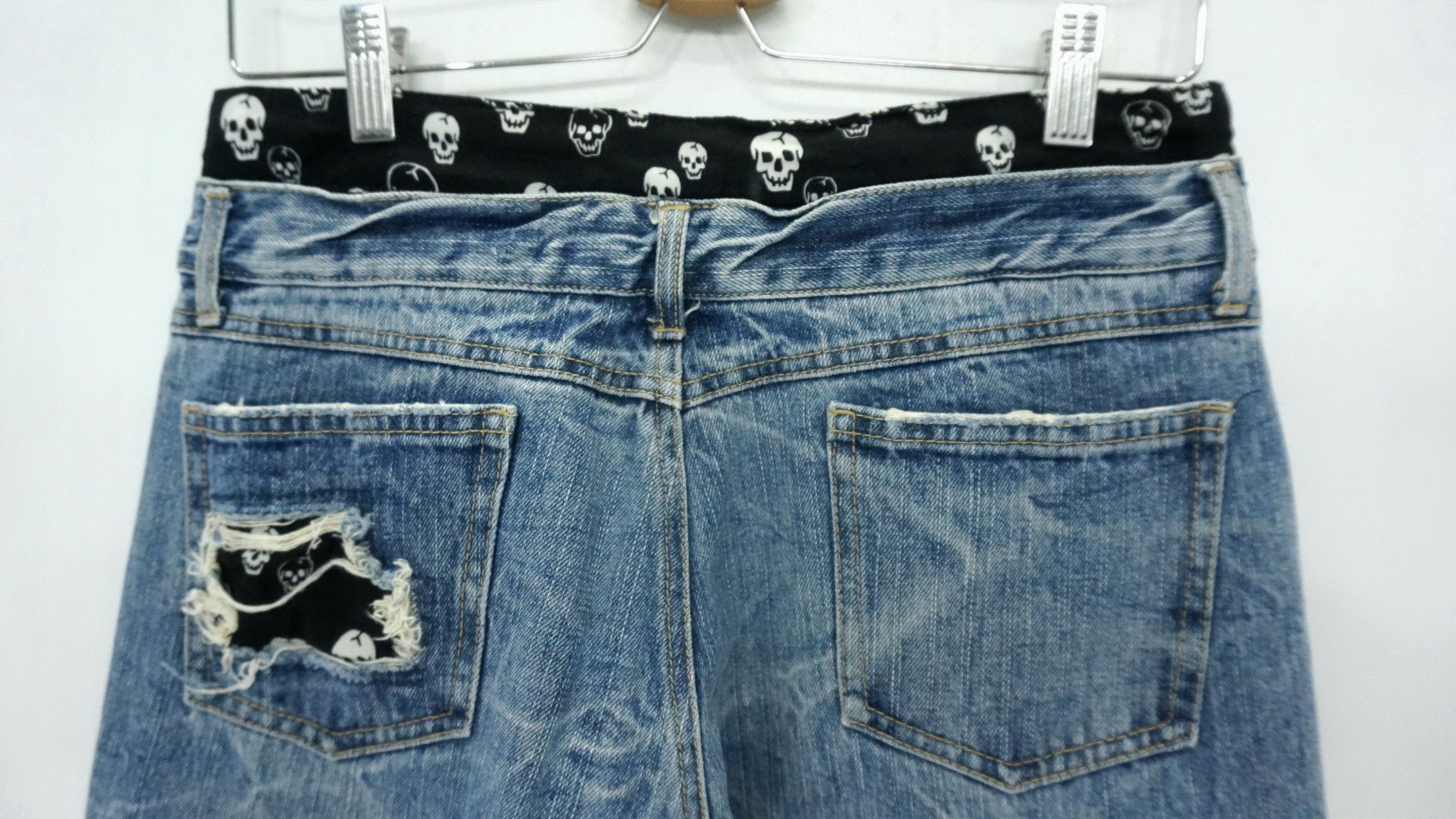 Japanese Brand Vtg Skull Design Japan PLAYCHESS Shortrise Jeans Size US 28 / EU 44 - 5 Thumbnail