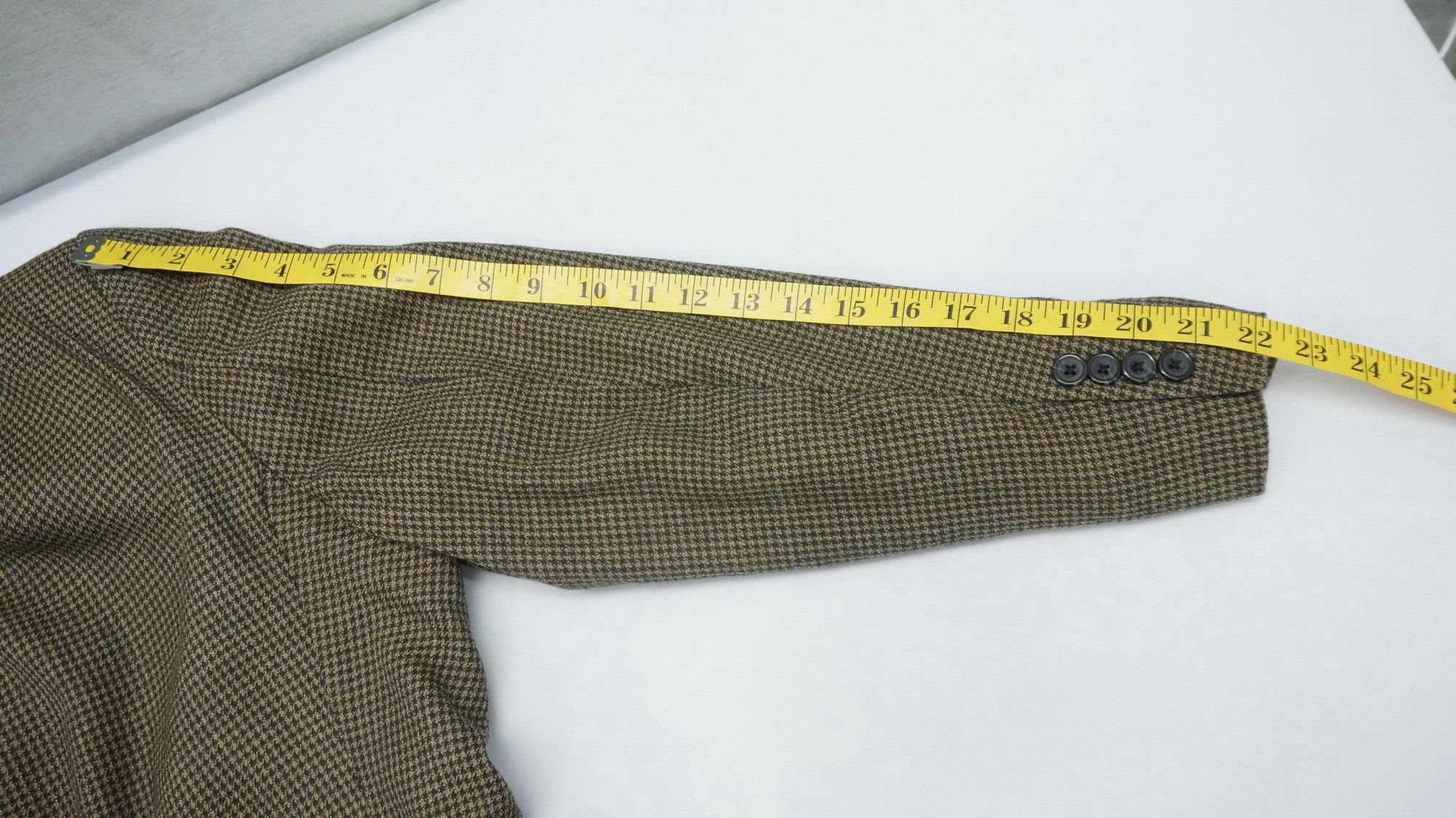 Fashion Victim OSCAR De La Renta Houndstooth Blazer Size 40S - 13 Thumbnail