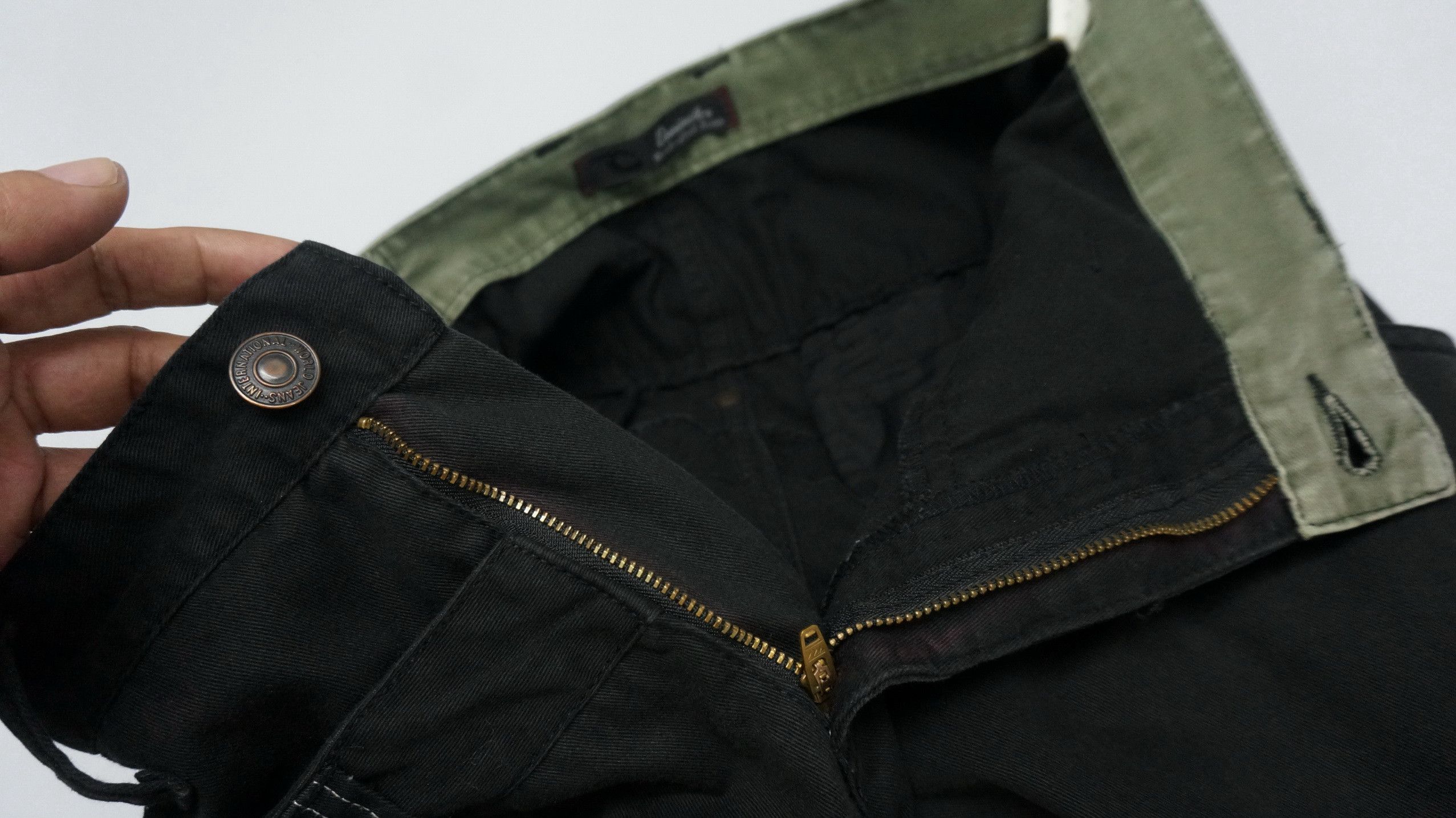 Japanese Brand DOMINATE Handcrafted Double Waist Damaged Worn Out Cargo Size US 31 - 20 Thumbnail