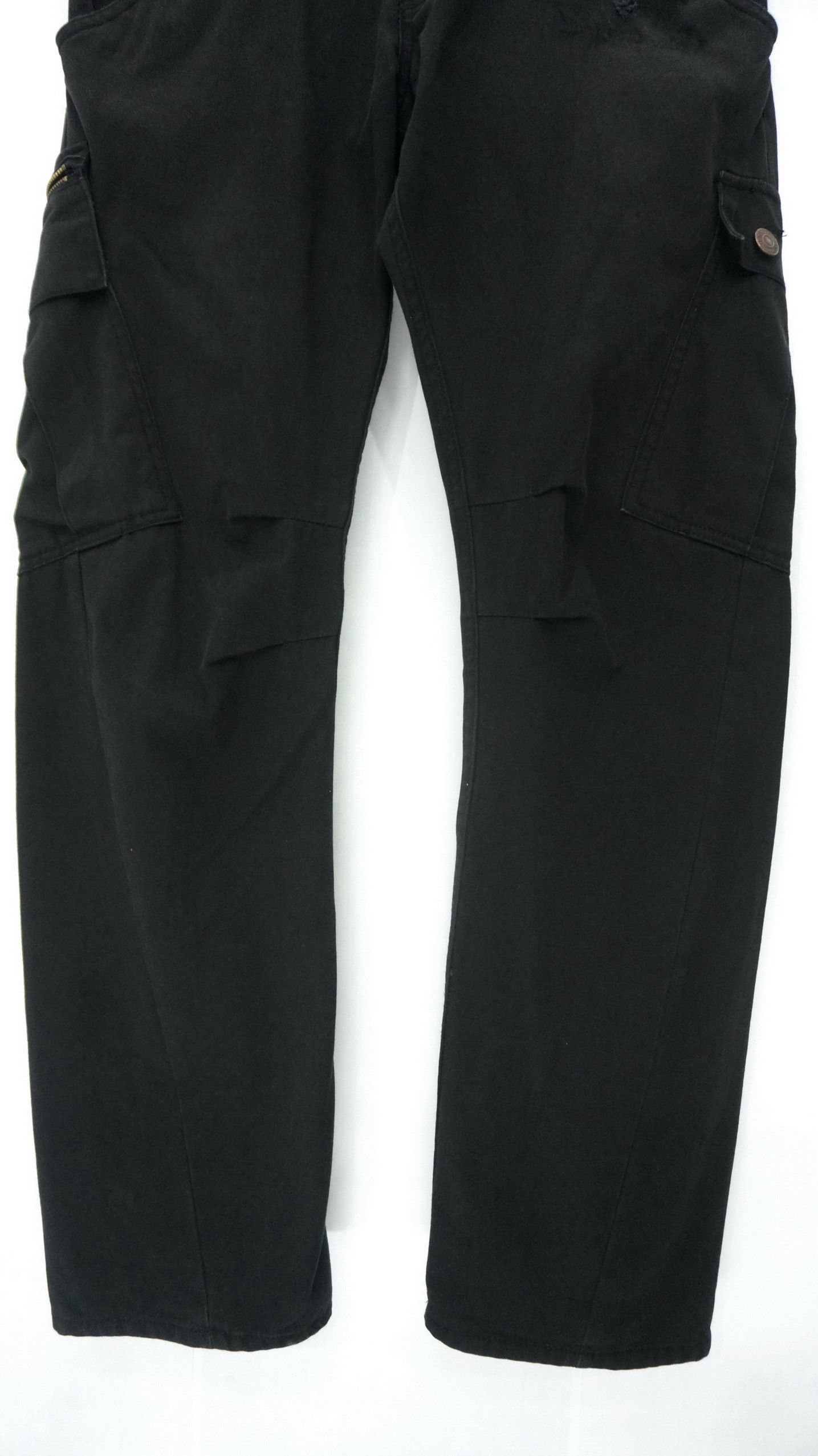 Japanese Brand DOMINATE Handcrafted Double Waist Damaged Worn Out Cargo Size US 31 - 8 Thumbnail