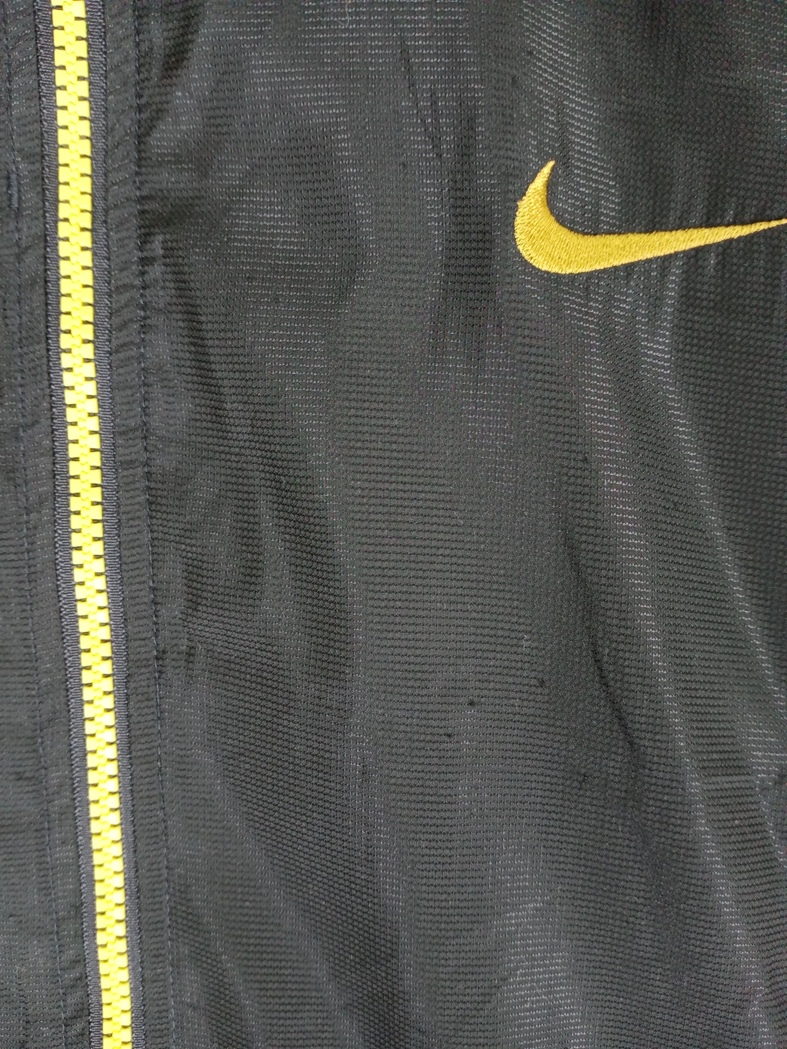Nike Vintage Nike Jacket Size US M / EU 48-50 / 2 - 7 Thumbnail