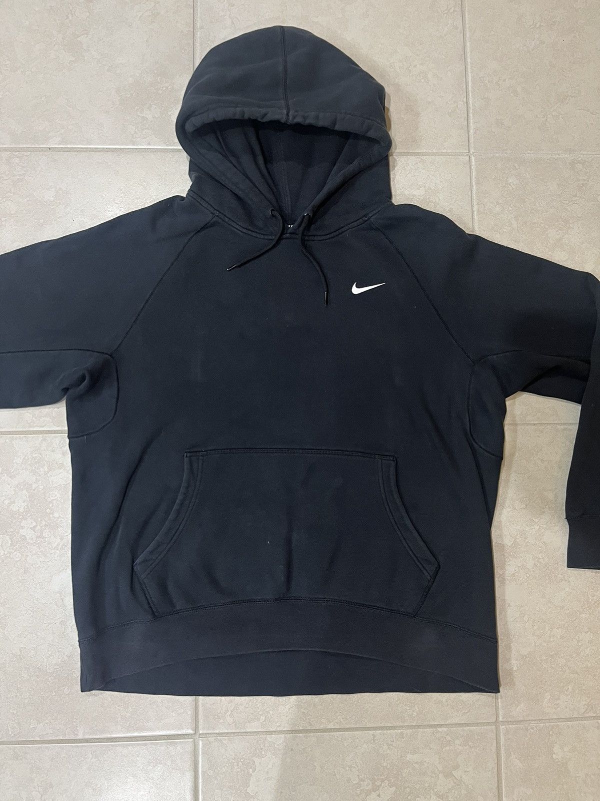 Nike × Vintage Vintage Nike SB Skateboard Black Mini Swoosh Hoodie Size US XL / EU 56 / 4 - 2 Thumbnail