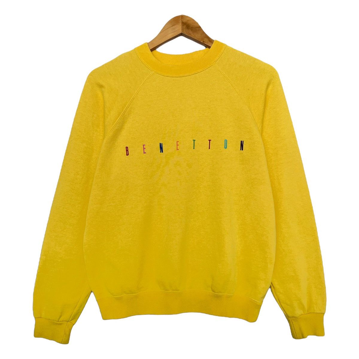 Vintage 90s Benetton F1 Sweatshirt yellow small