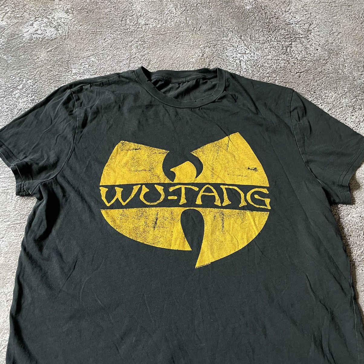 Vintage Vintage 90s Wu Tang Clan Graphic Tee Sun Faded Streetwear S Size US S / EU 44-46 / 1 - 5 Thumbnail